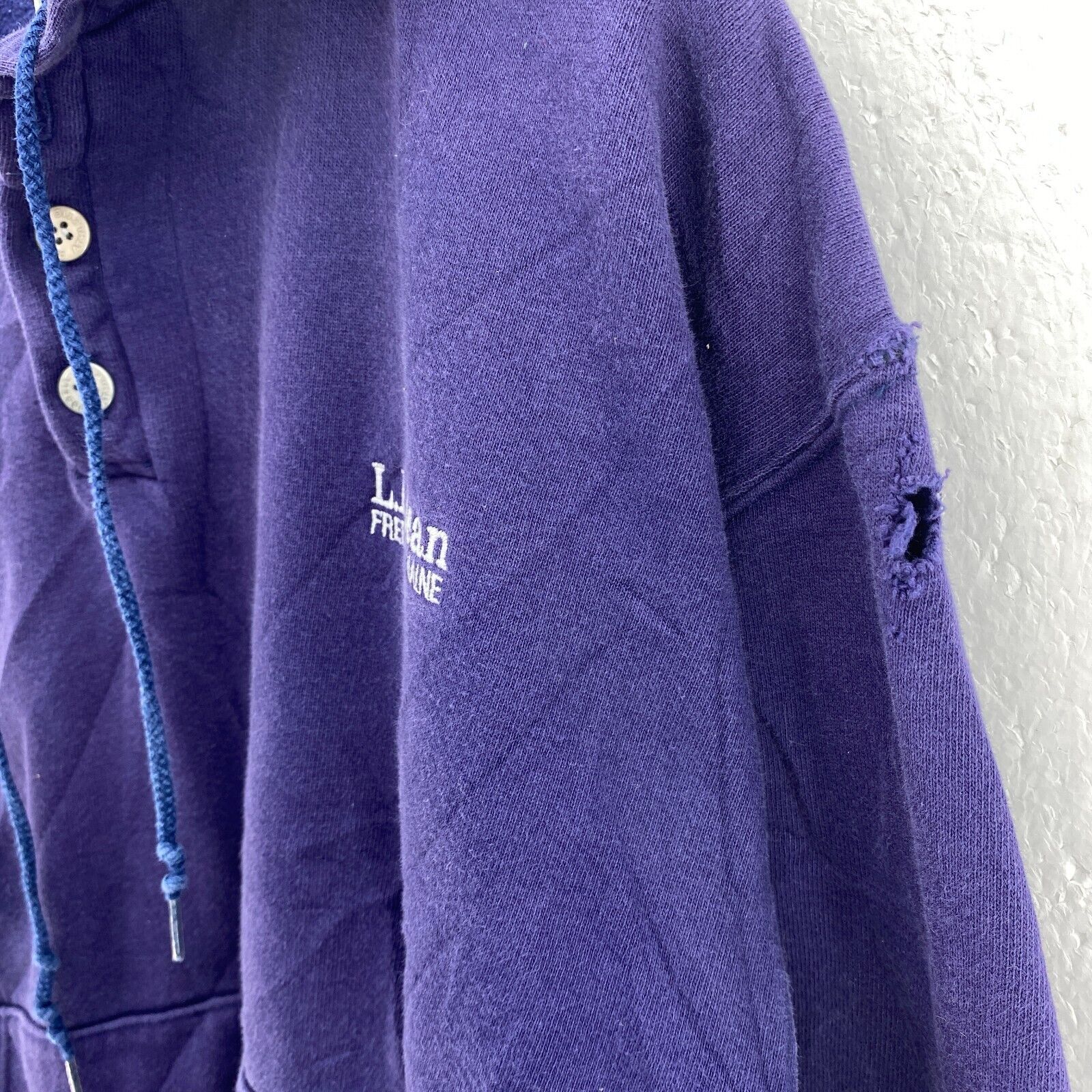 L.L Bean Freeport Town Embroidered Purple Hoodie Size L 1/4 Button