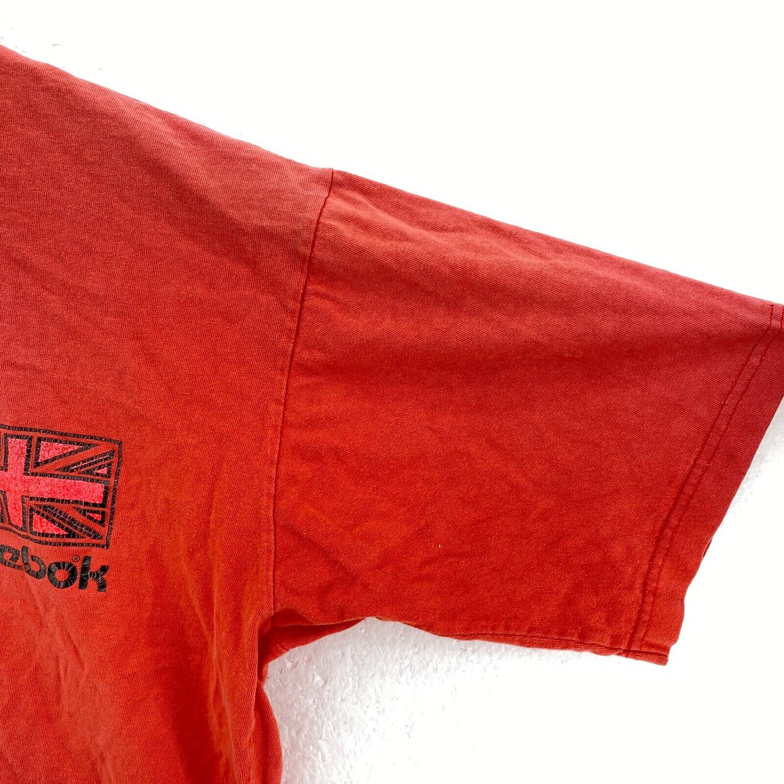 Vintage Reebok Flag Logo Red T-shirt Size M