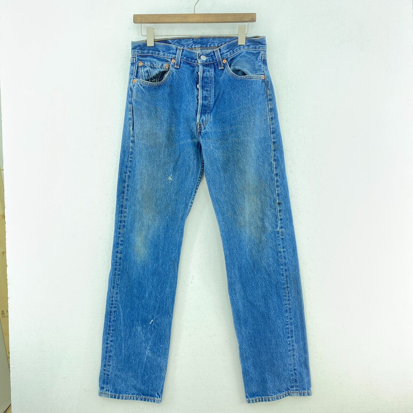 Levi's 501 Medium Wash Blue Denim Straight Jeans Size 32 Women's