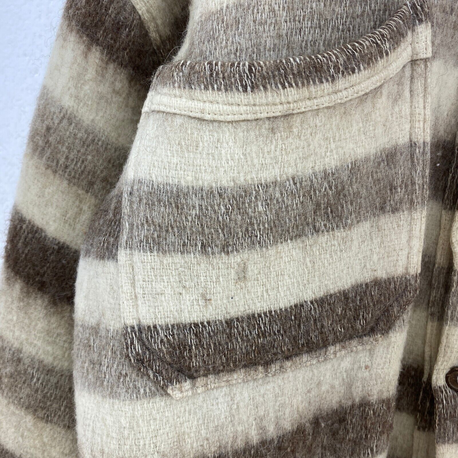 Vintage Beige Striped Double Pocket Flannel Button Up Shirt Size M
