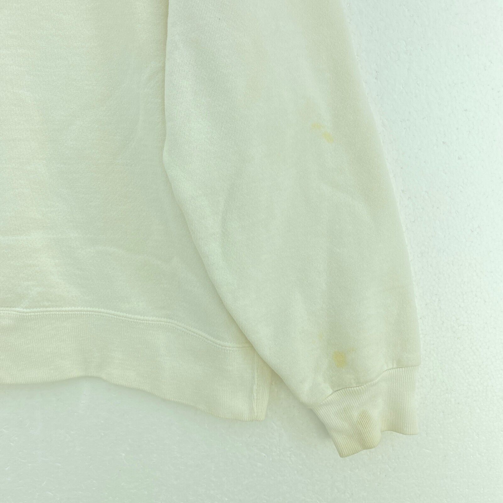 Champion Reverse Weave Embroidered Chest Logo White Sweatshirt Size M Women's