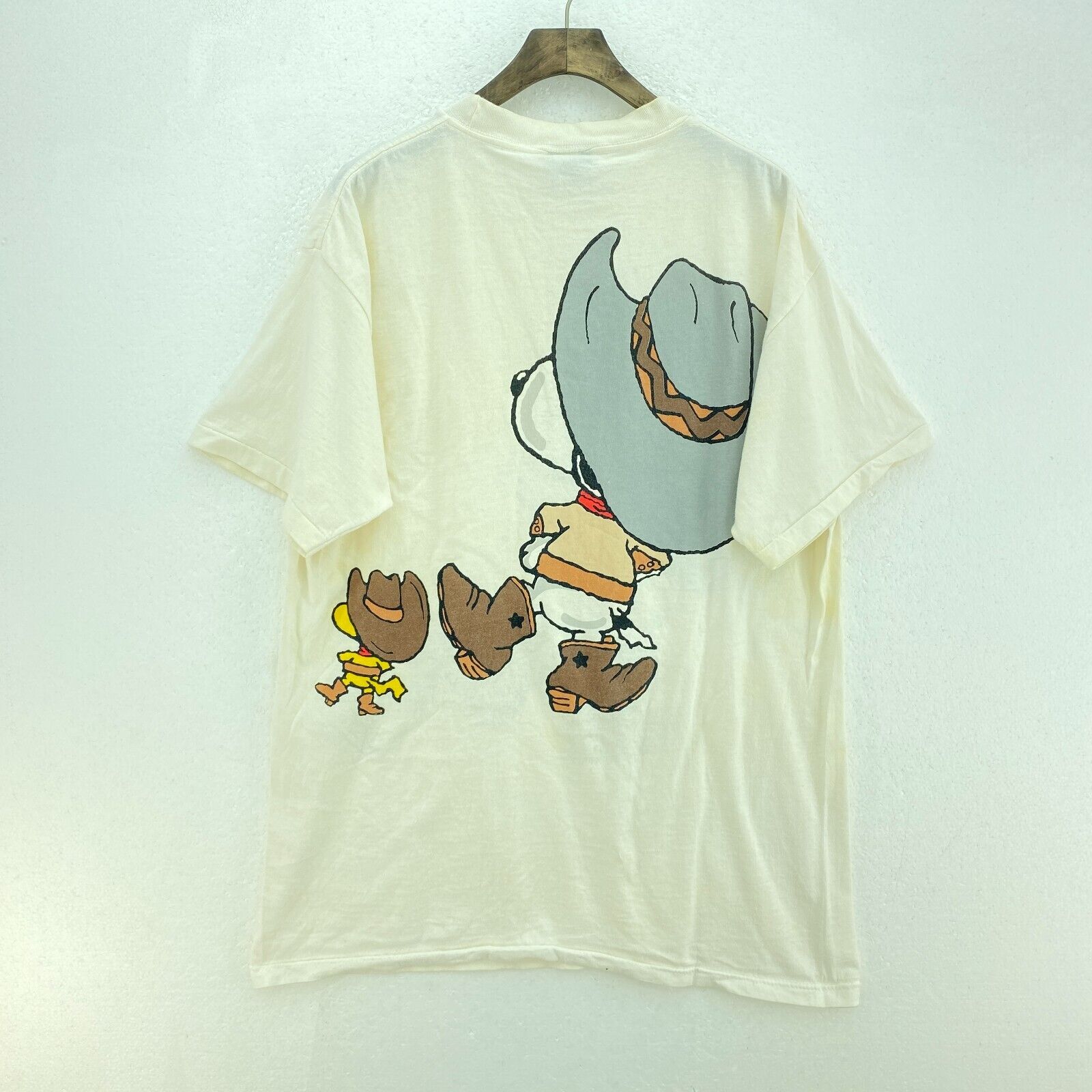 Changes Cowboy Snoopy Wearing Sunglasses And Woodstock White T-shirt Size L