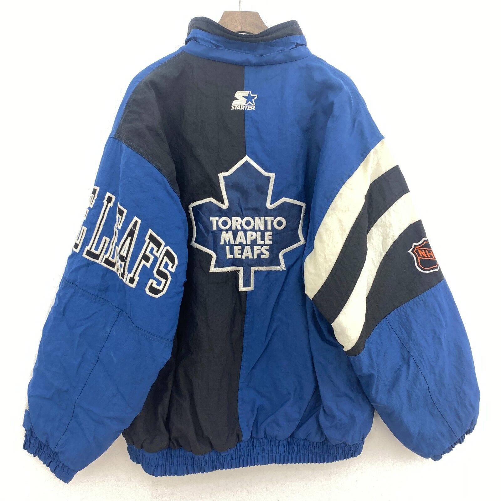 Starer Toronto Maple Leafs NHL Full Zip Insulated Jacket Size L