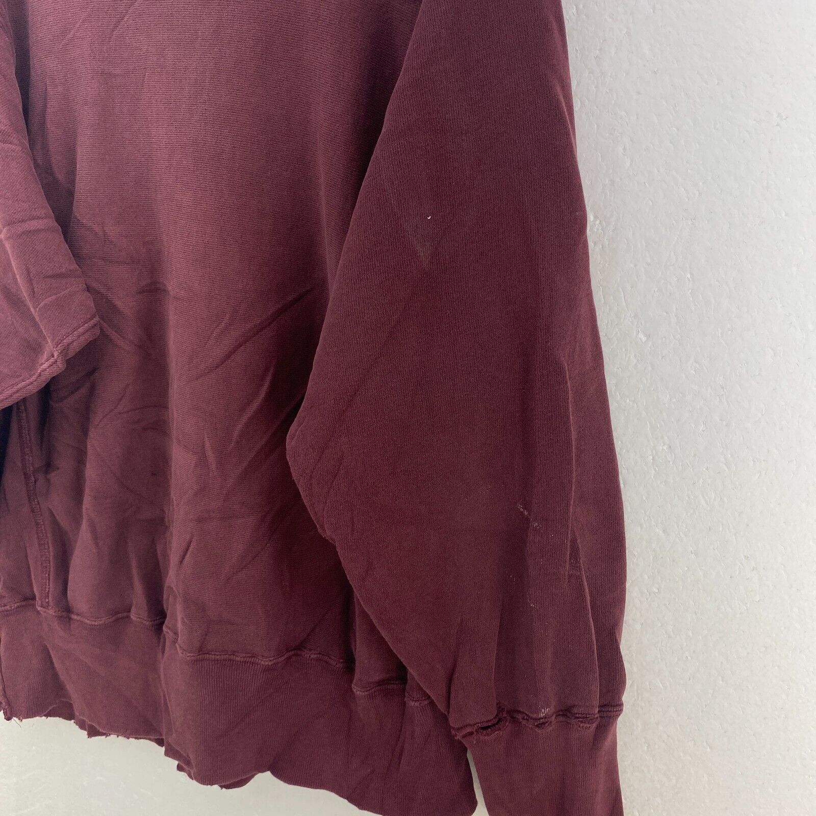 Champion Reverse Weave Boston College Spell Out Burgundy Red Sweatshirt Size M