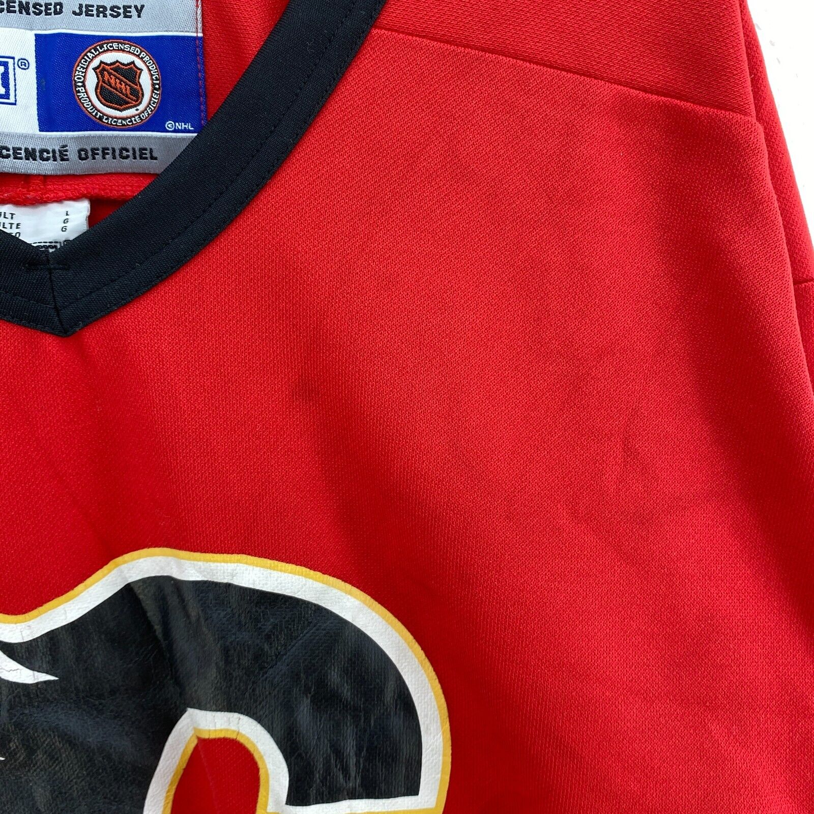 Vintage CCM Calgary Flames V-Neck Red Jersey Size L