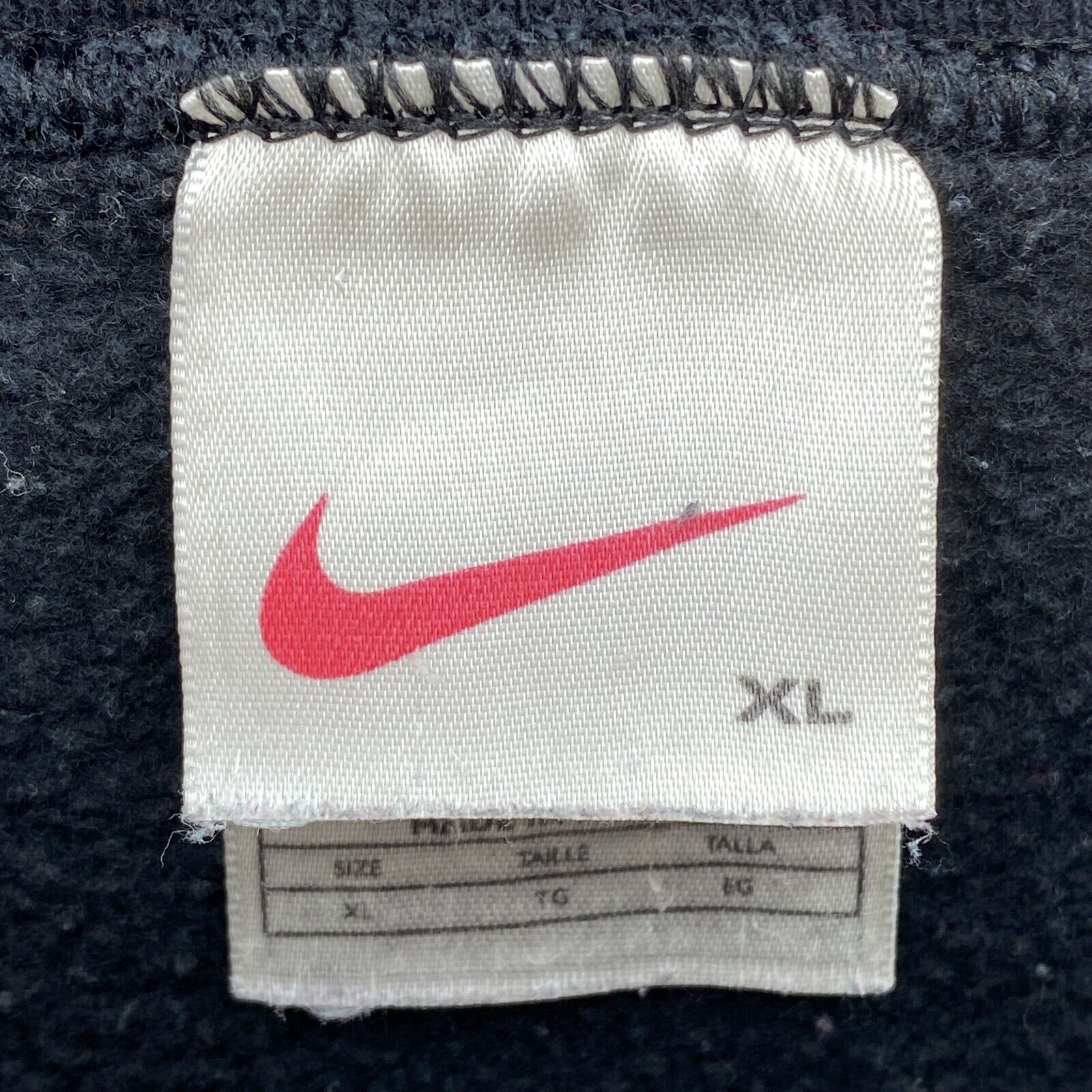 Nike Swoosh Check Embroidered Black Sweatshirt Size XL Crewneck