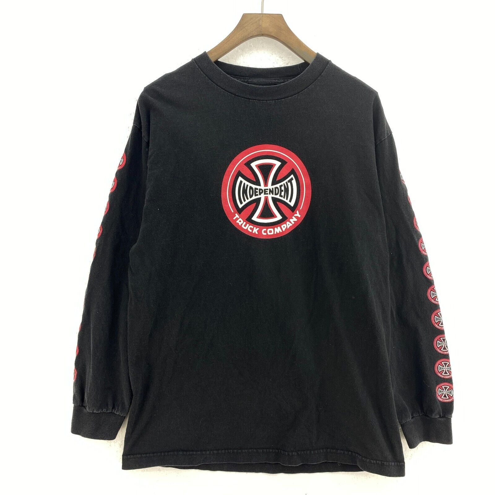 Independent Truck Company Logo Black Long Sleeve T-shirt Size S