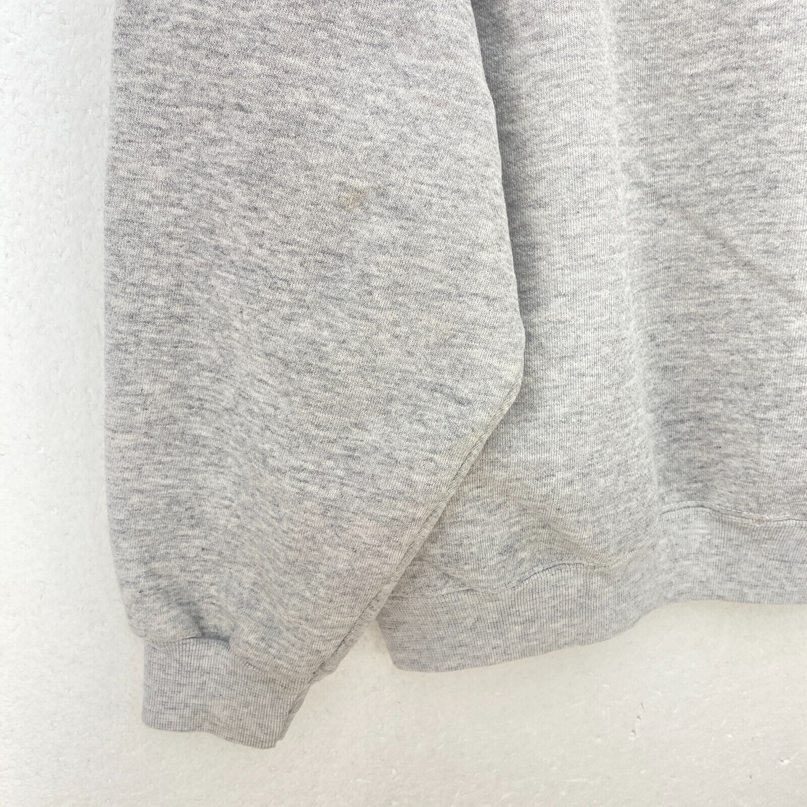 Earthquake Universal Studios Florida Gray Sweatshirt Size L Crew Neck