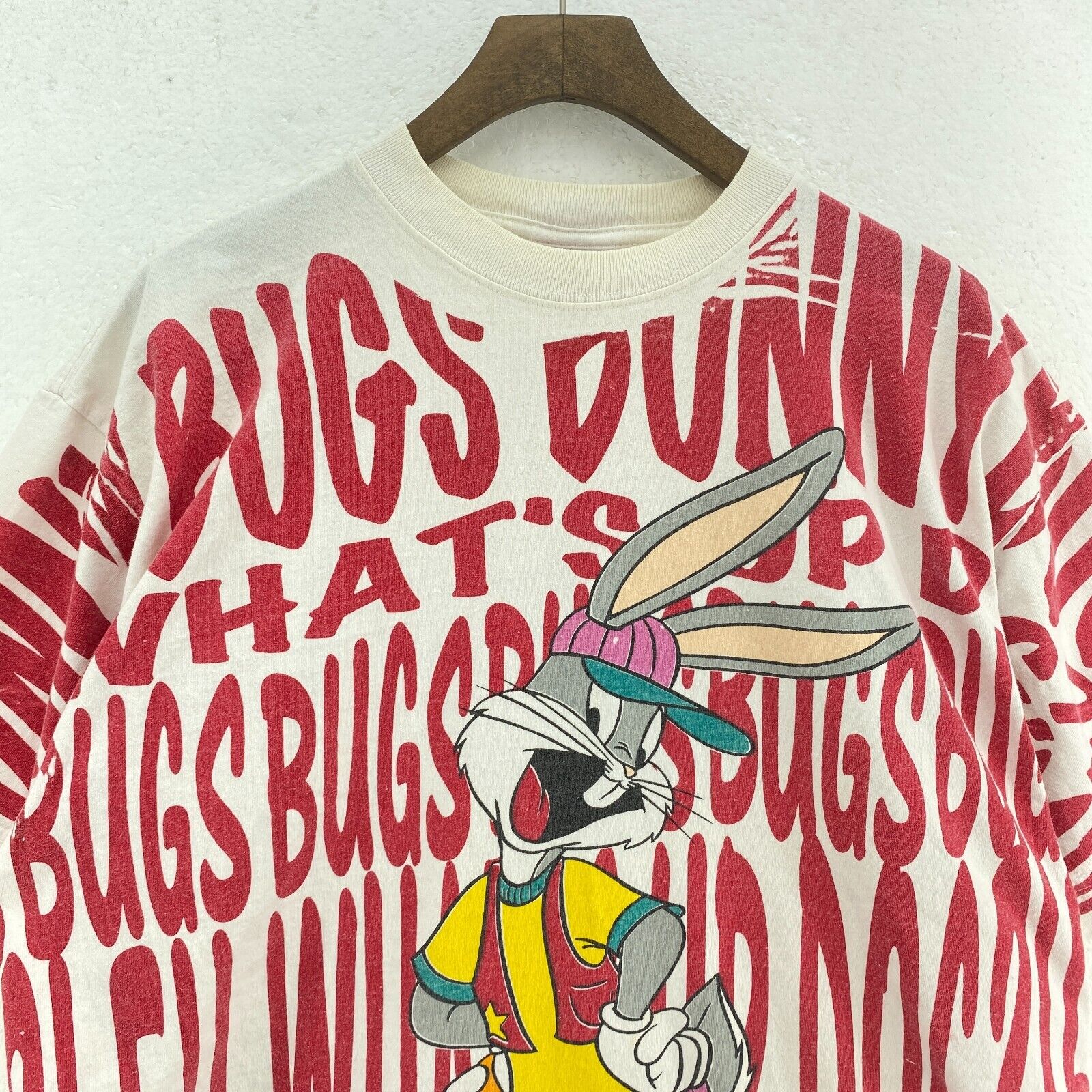 1996 Warner Bros Bugs Bunny White T-shirt Novel Teez Size XL All Over Print