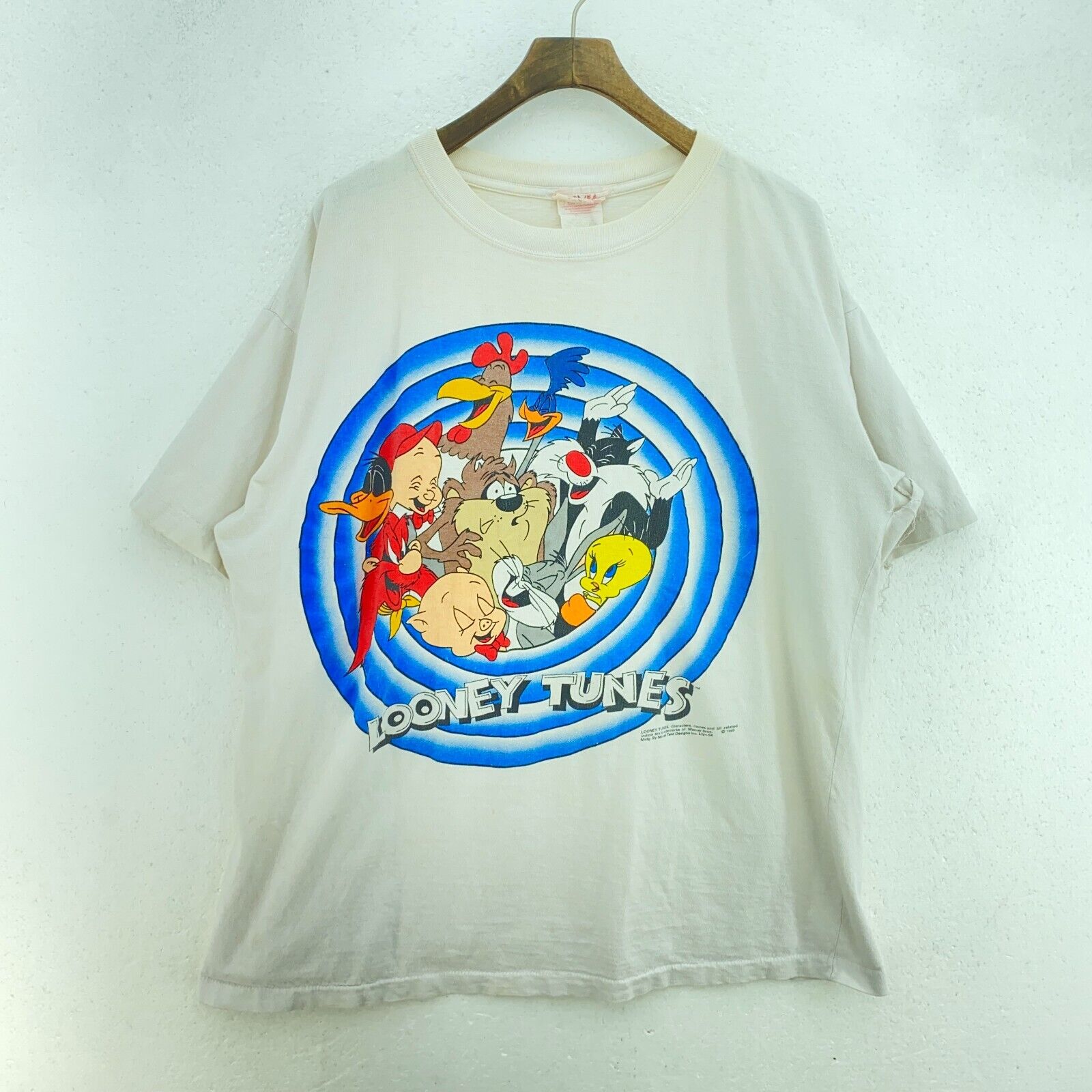 Looney Tunes 1993 Bugs Bunny White T-shirt Size XL Graphic Tee