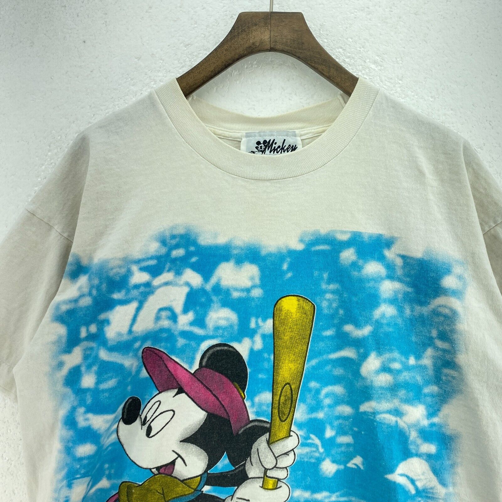 Vintage Disney Mickey Mouse Baseball White T-shirt Size M