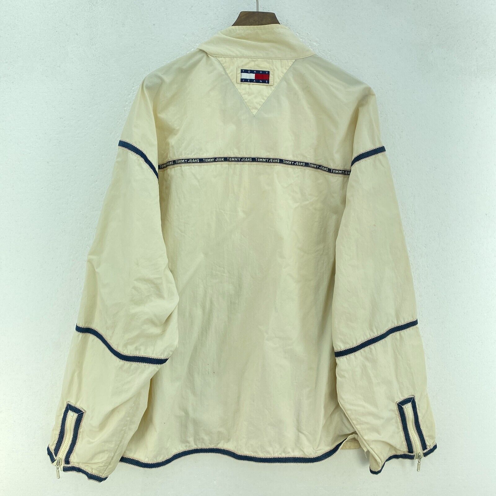 Tommy Hilfiger Full Zip Logo Ivory Light Jacket Size XL Windbreaker