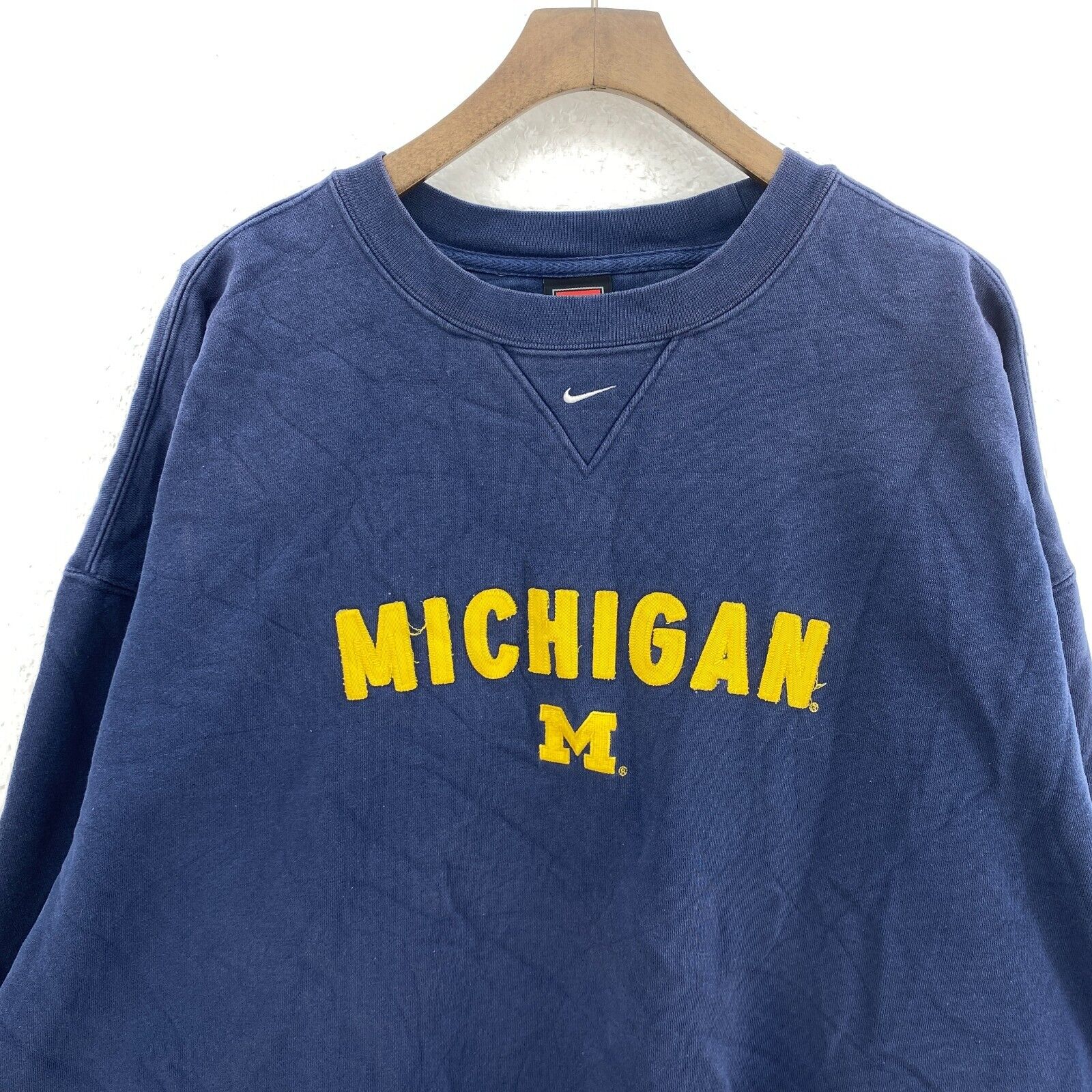 Vintage Michigan University Navy Blue Sweatshirt Size XL