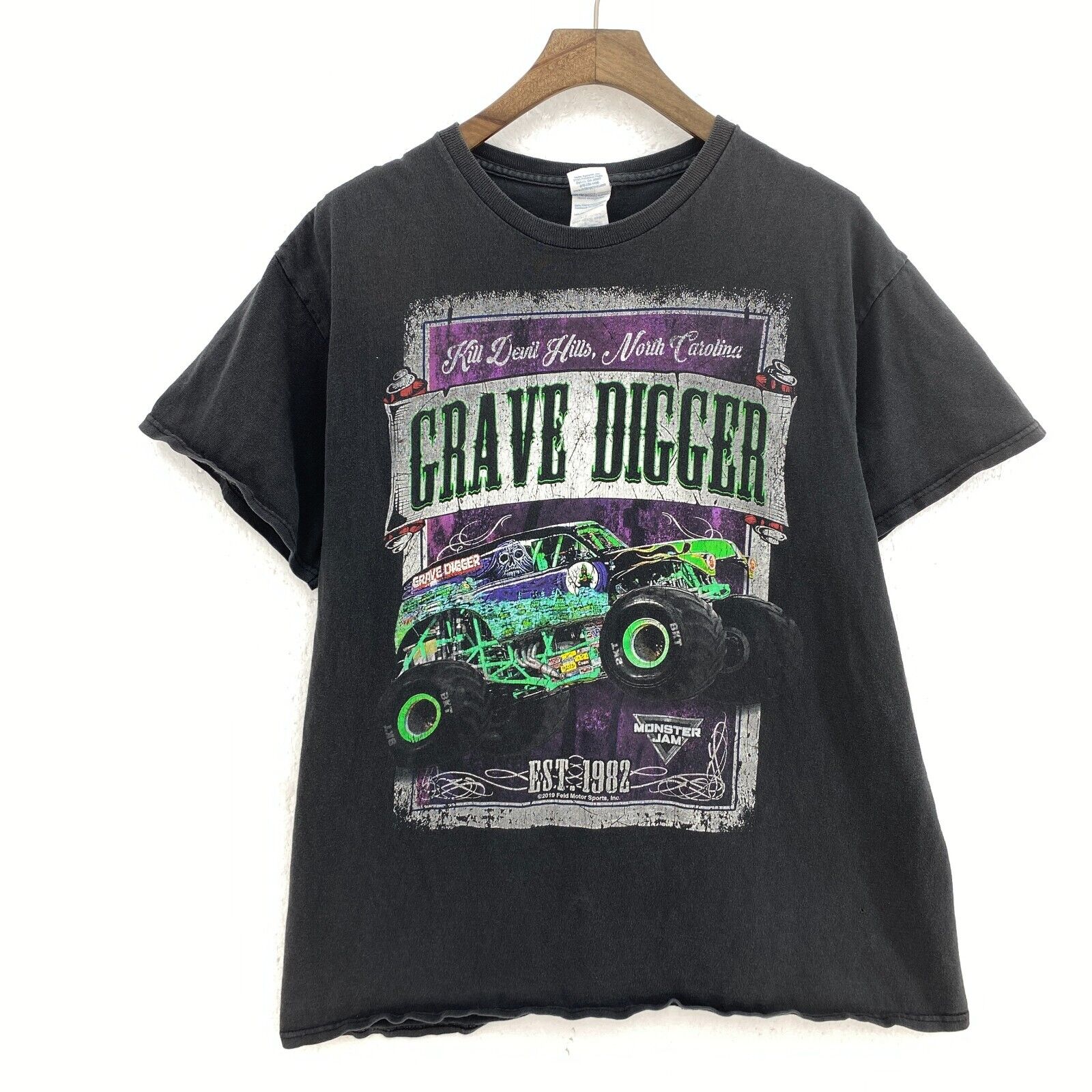 Grave Digger Monster Jam Racing Graphic 2019 Black T-shirt Size L