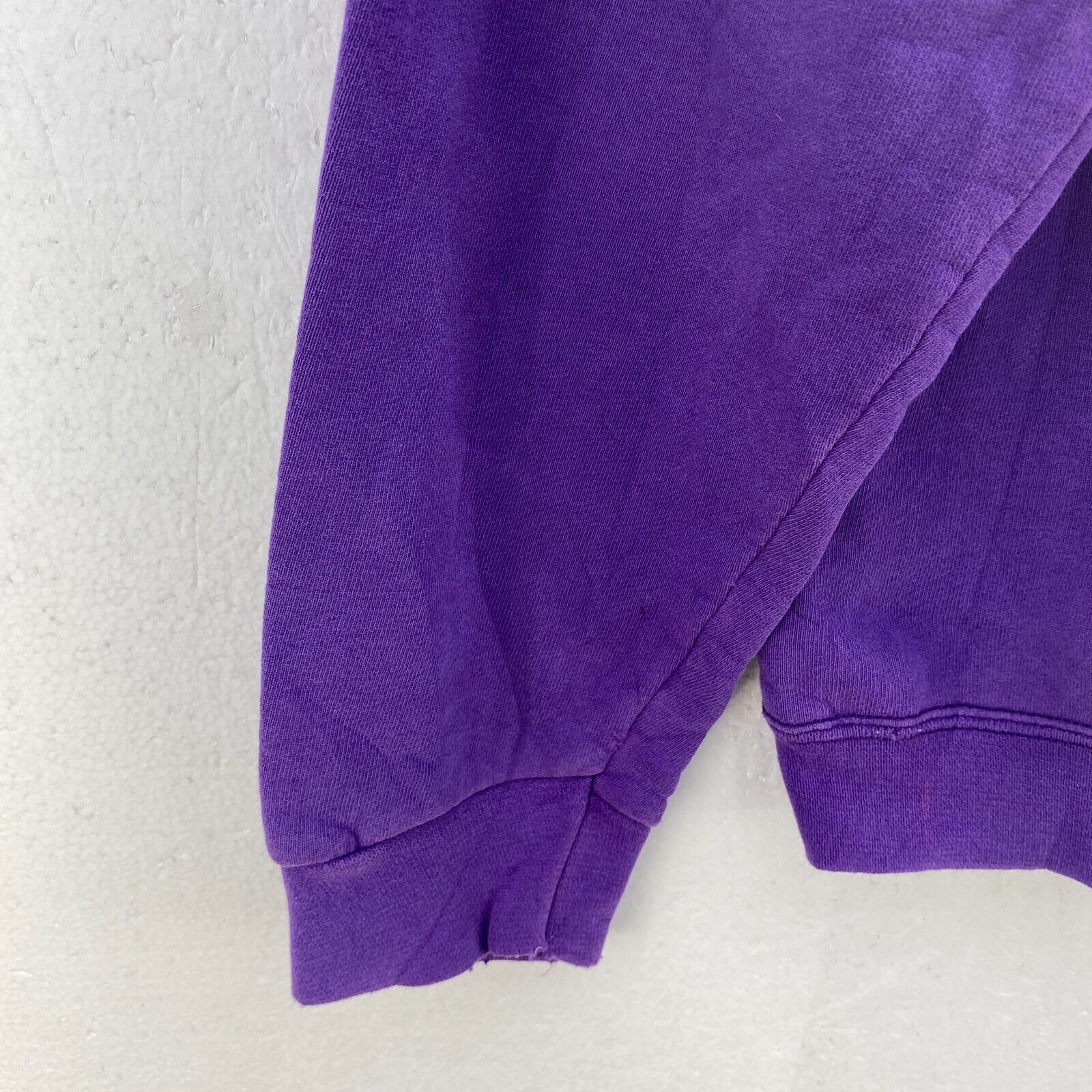 Pro Player Minnesota Vikings NFL Vintage Purple Sweatshirt Size XL