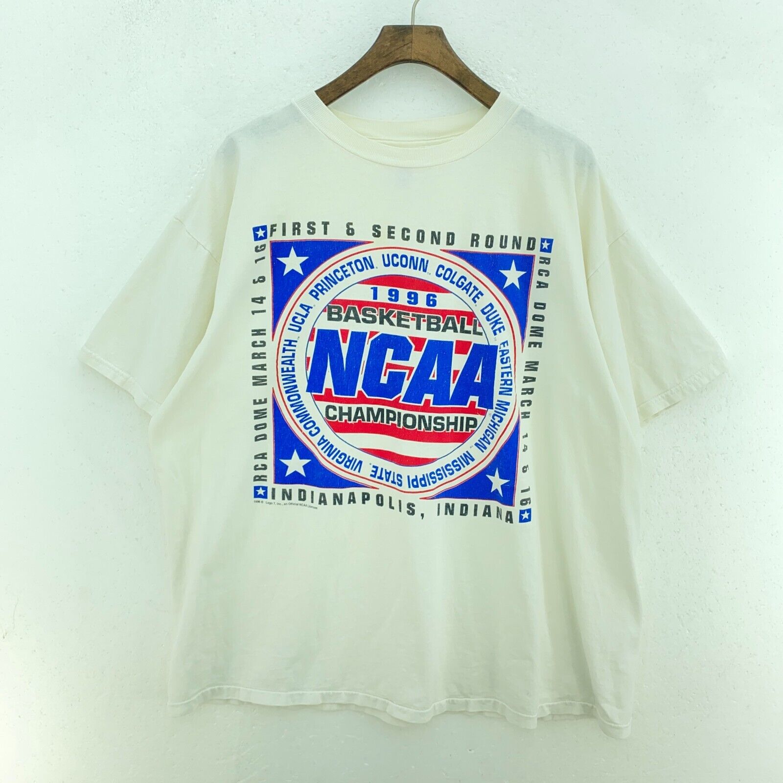 Vintage Indianapolis 1996 Logo 7 White T-shirt Size XL NCAA Championship