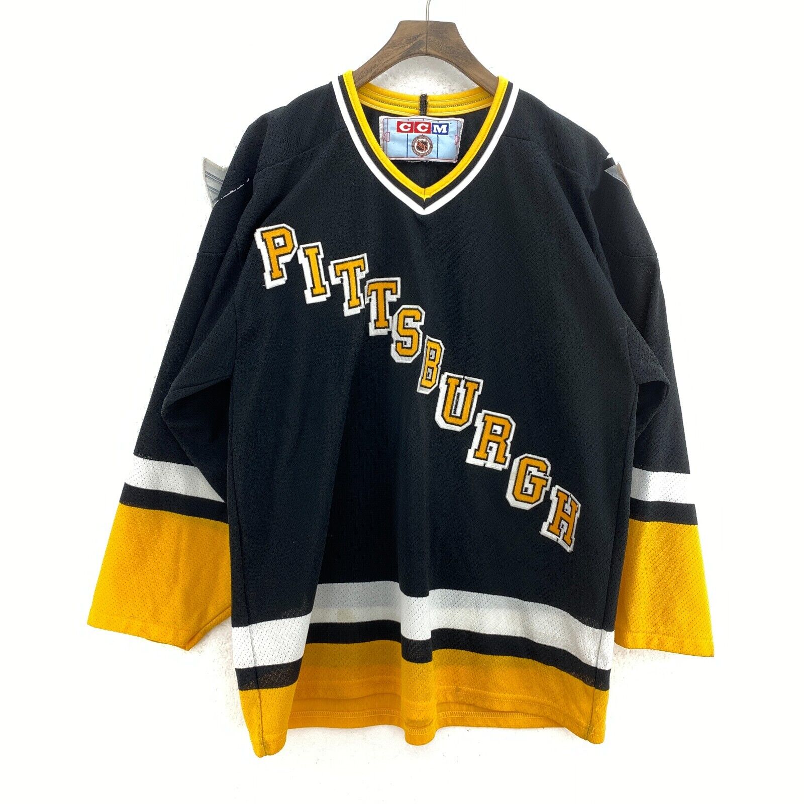 Vintage Authentic Pittsburgh Penguins NHL CCM Hockey Black Jersey Size S