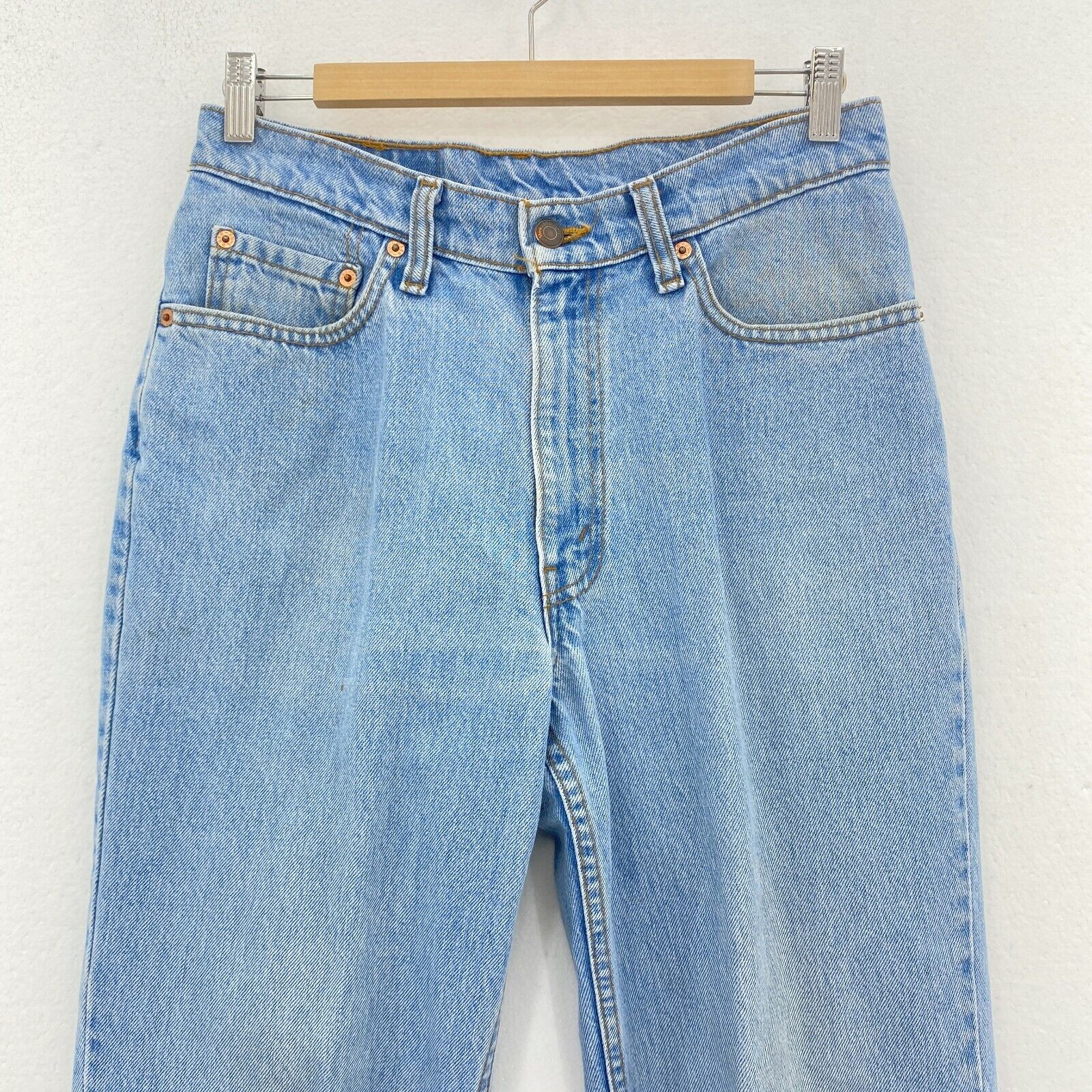 Levi's Slim Fit Light Wash Blue Jeans Size 30