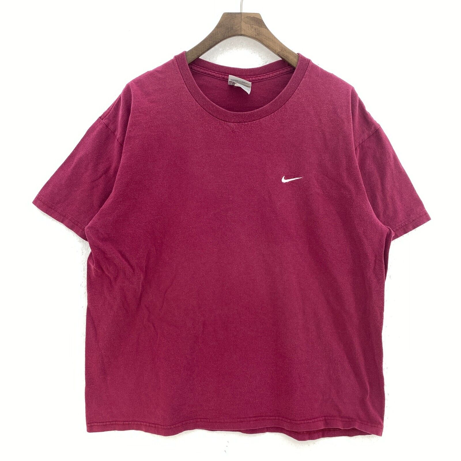 Nike Swoosh Logo Embroidered T-shirt Size M Red