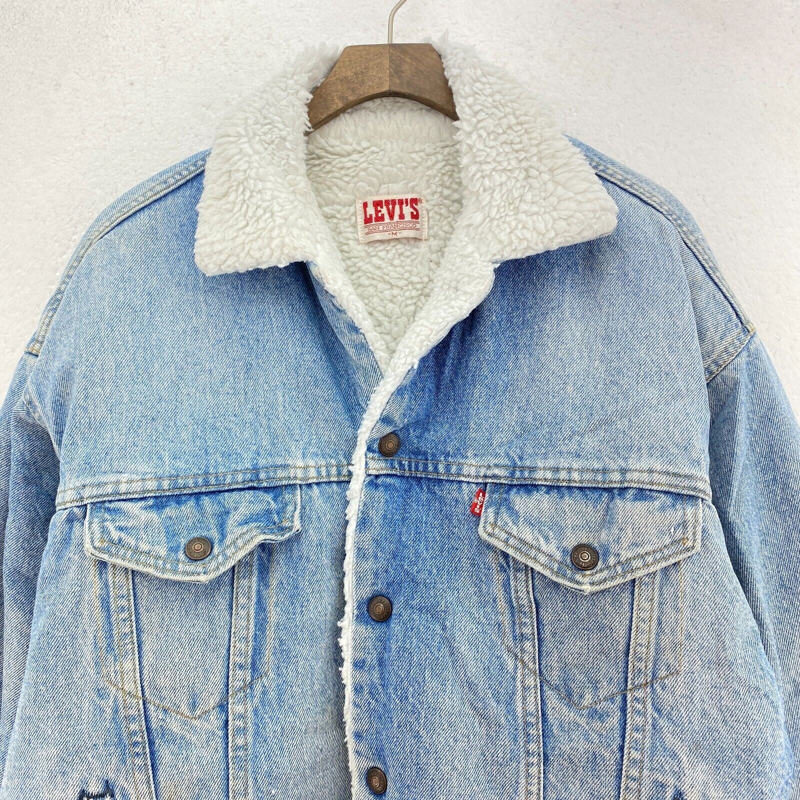 Levi's Sherpa Denim Jacket Blue Light Wash Size M Snap Up
