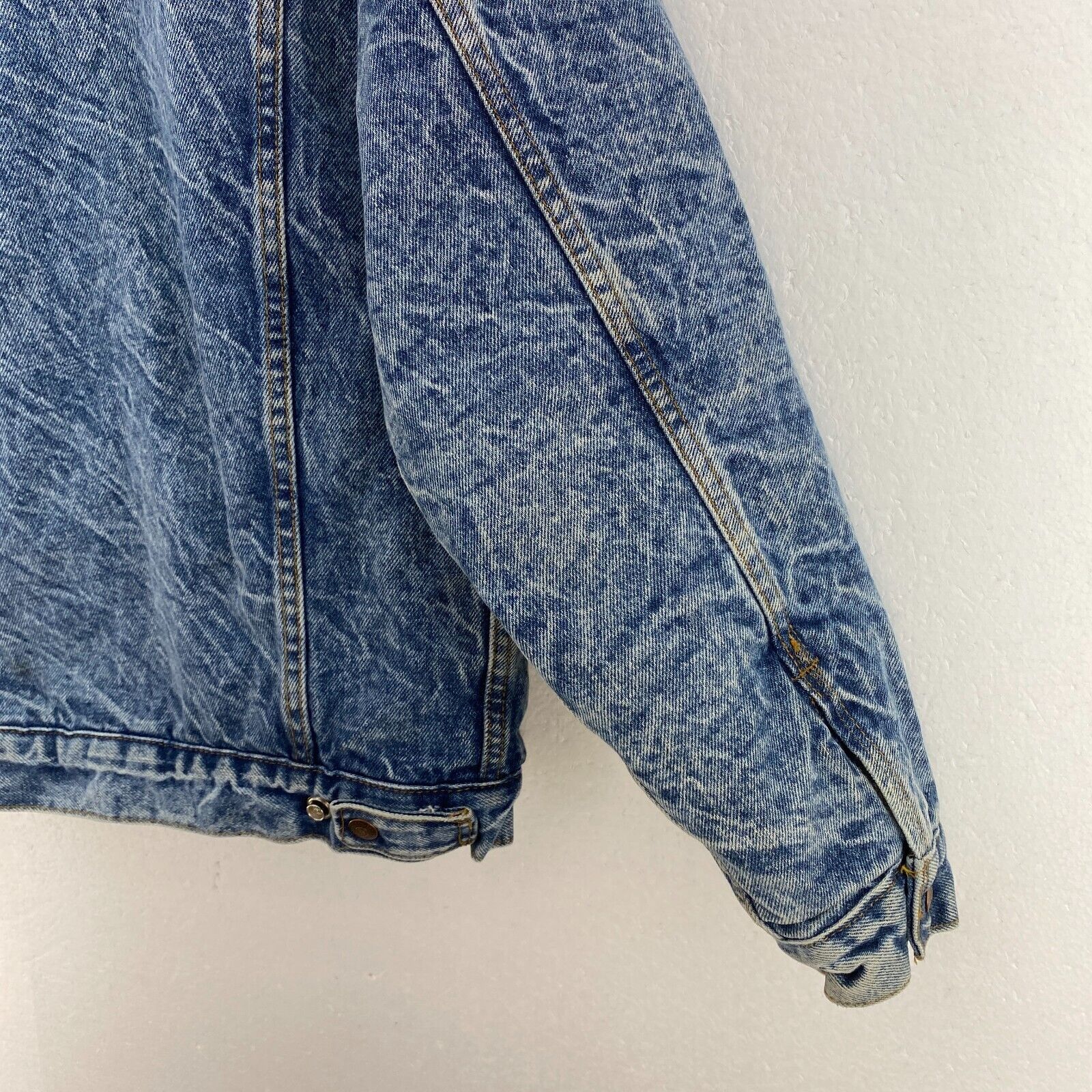 Vintage Levi Strauss Sherpa Acid Wash Trucker Denim Jacket Size S