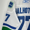 Reebok Vancouver Canucks NHL Manny Malhotra #24 Fight Strap White Jersey Size M