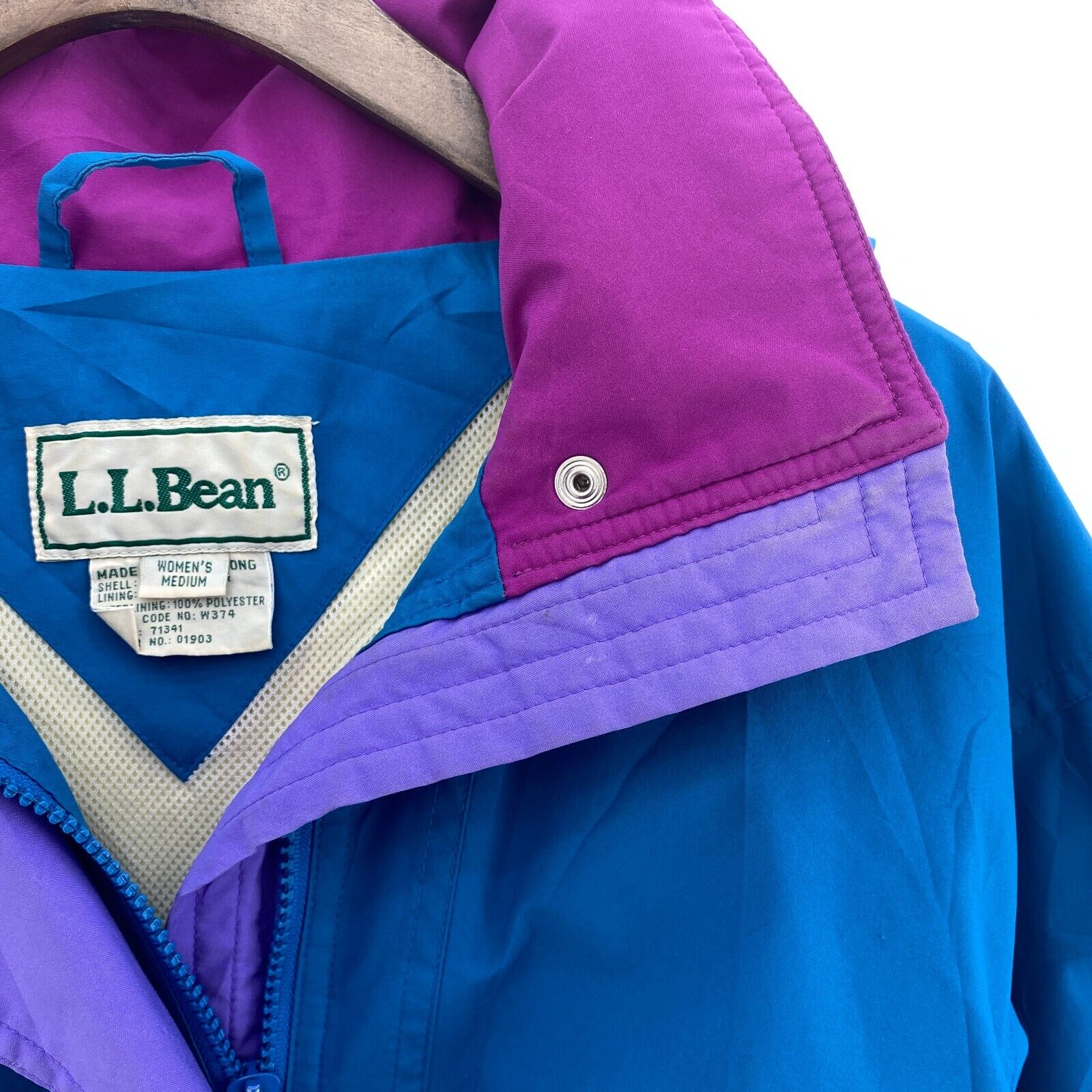 L.L Bean Women's Blue Light Hooded Jacket Size M Full Zip Up