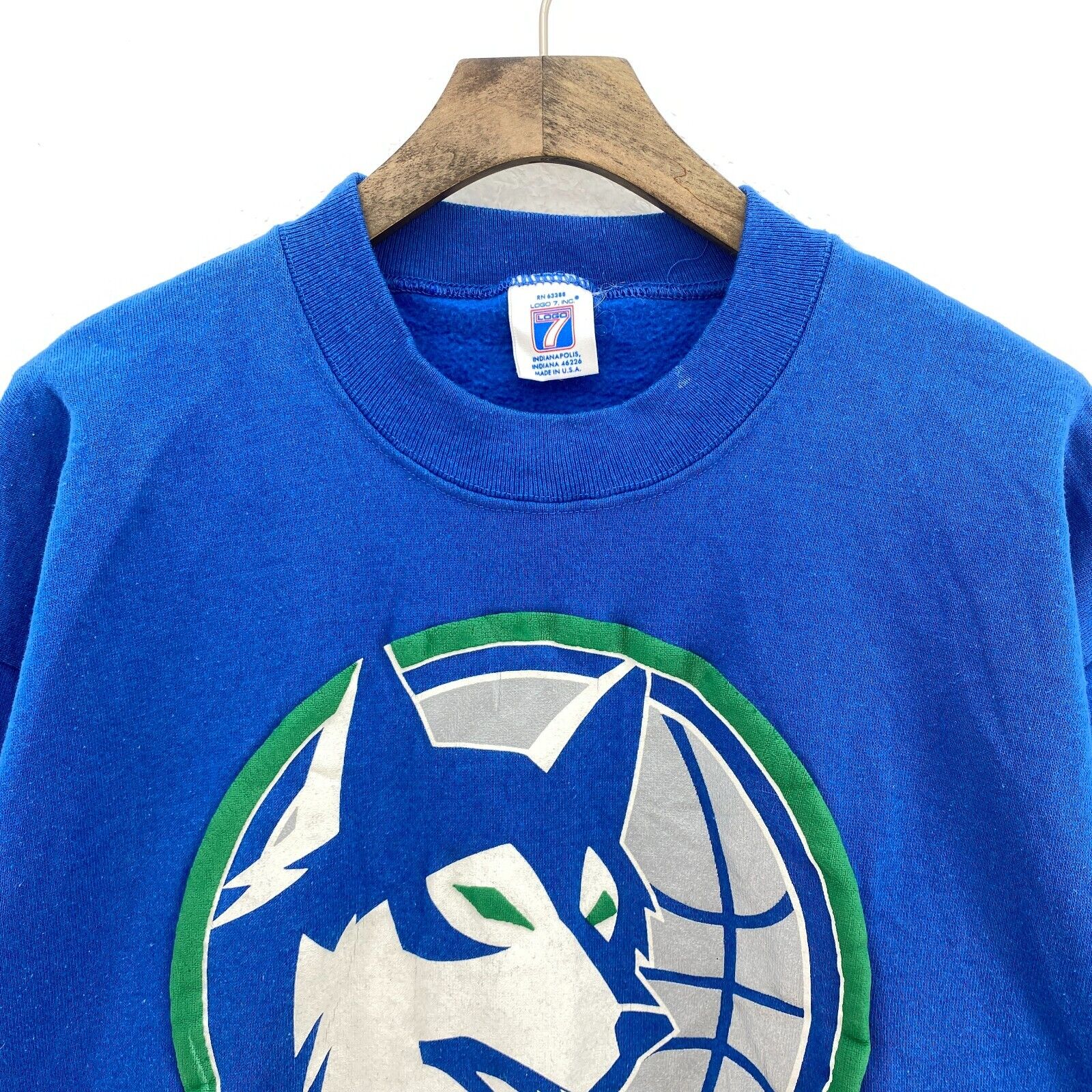 Logo 7 Minnesota Timberwolves NBA Logo Blue Sweatshirt Size M Crew Neck