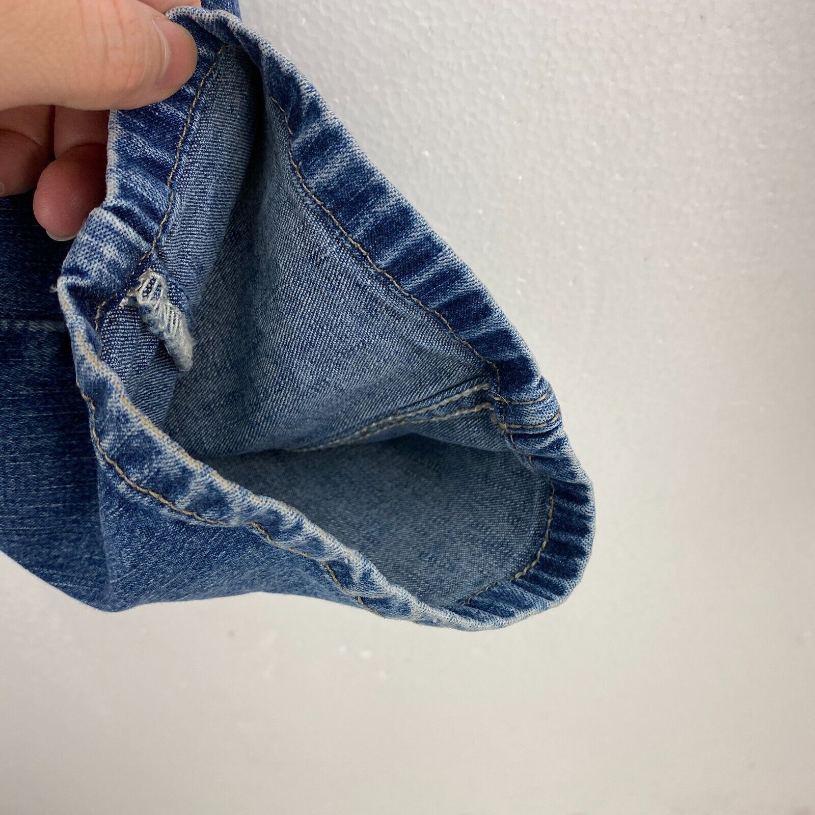 Levi Strauss Orange Tab Medium Wash Blue Straight Jeans Size 29 x 32
