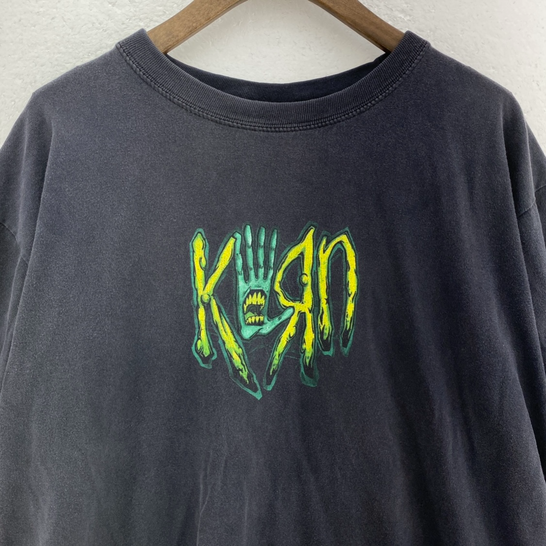 Artimonde Korn Rock Band Graphic Print 2001 Gray T-shirt Size M