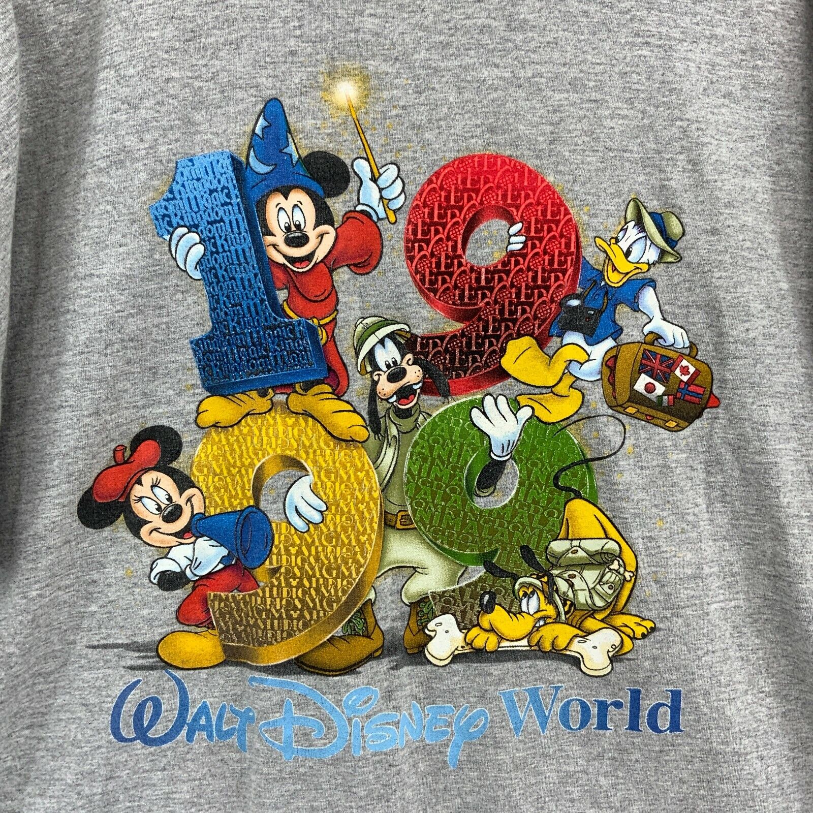 Mickey Mouse Donald Duck Walt Disney World Gray T-shirt Size XL