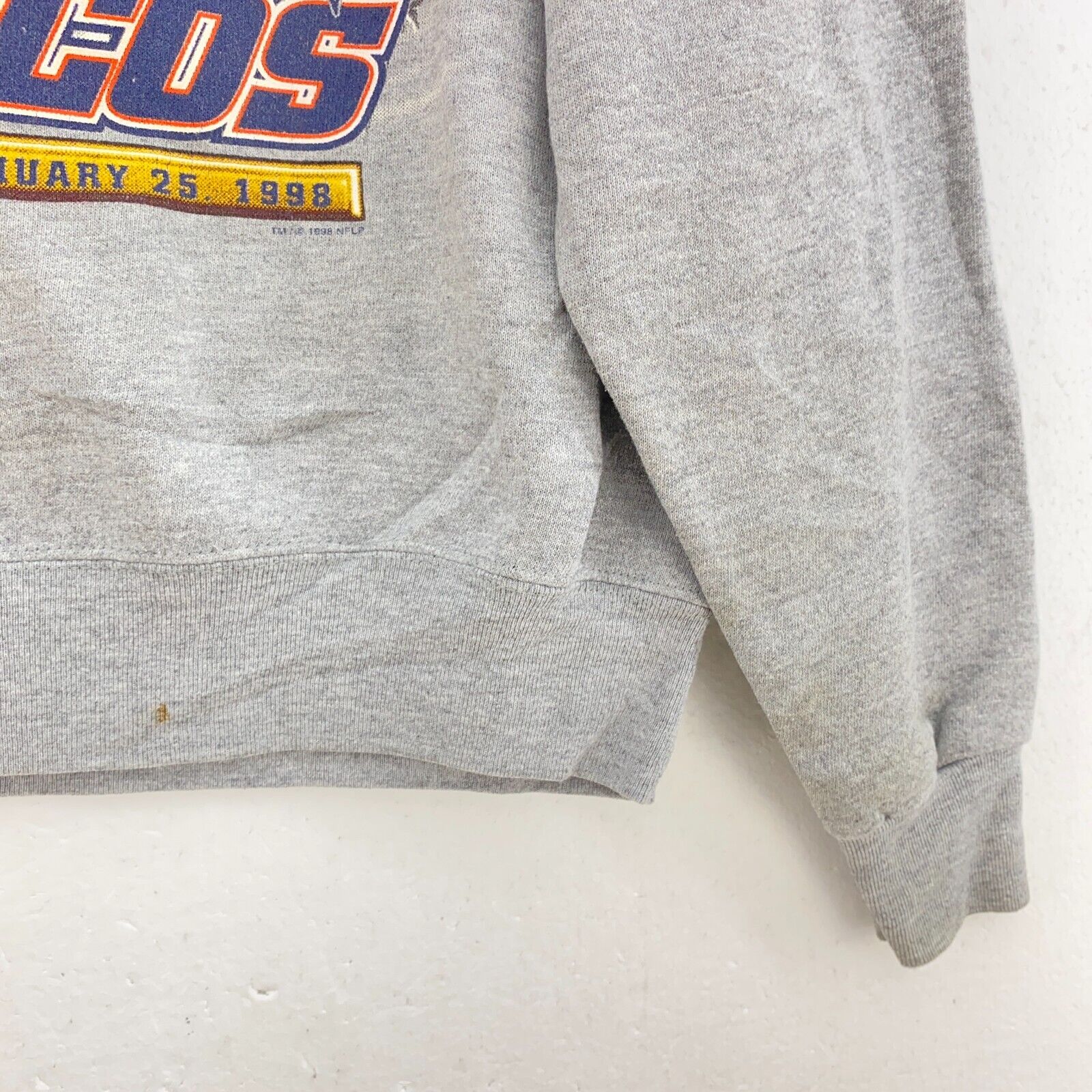 Denver Broncos San Diego Super Bowl XXXII NFL 1998 Gray Sweatshirt Size M