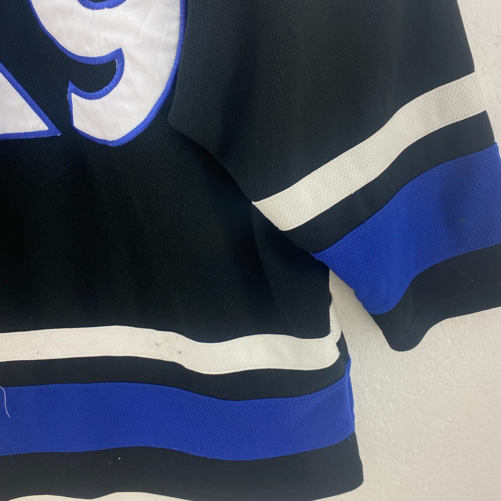 Disney Pluto K9 Ice Hounds Black Hockey Jersey Size S Youth