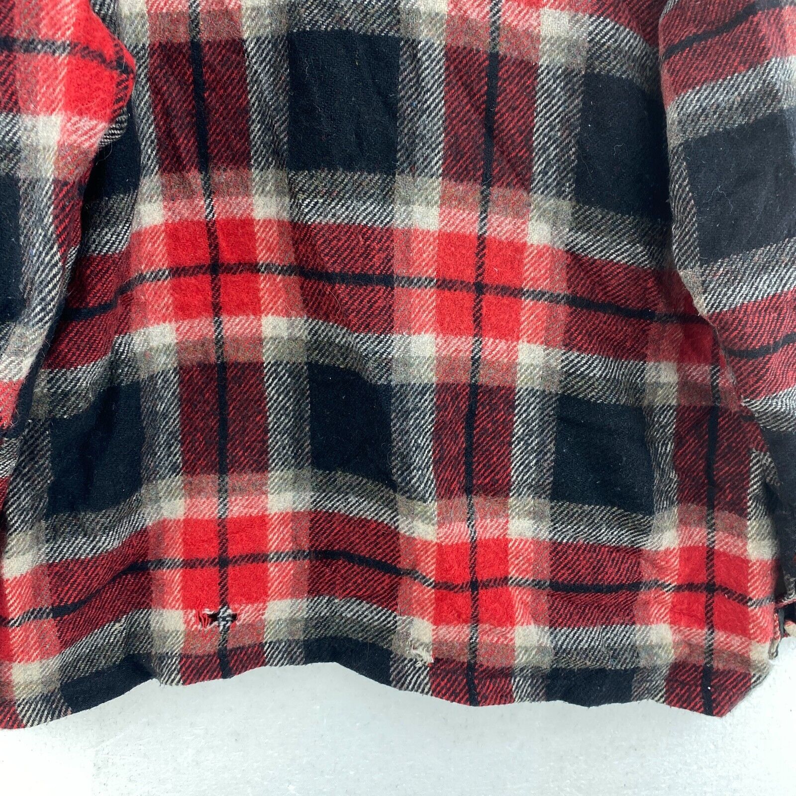 Vintage Red Black Checked Double Pocket Snapped Wool Shirt Jacket Size L