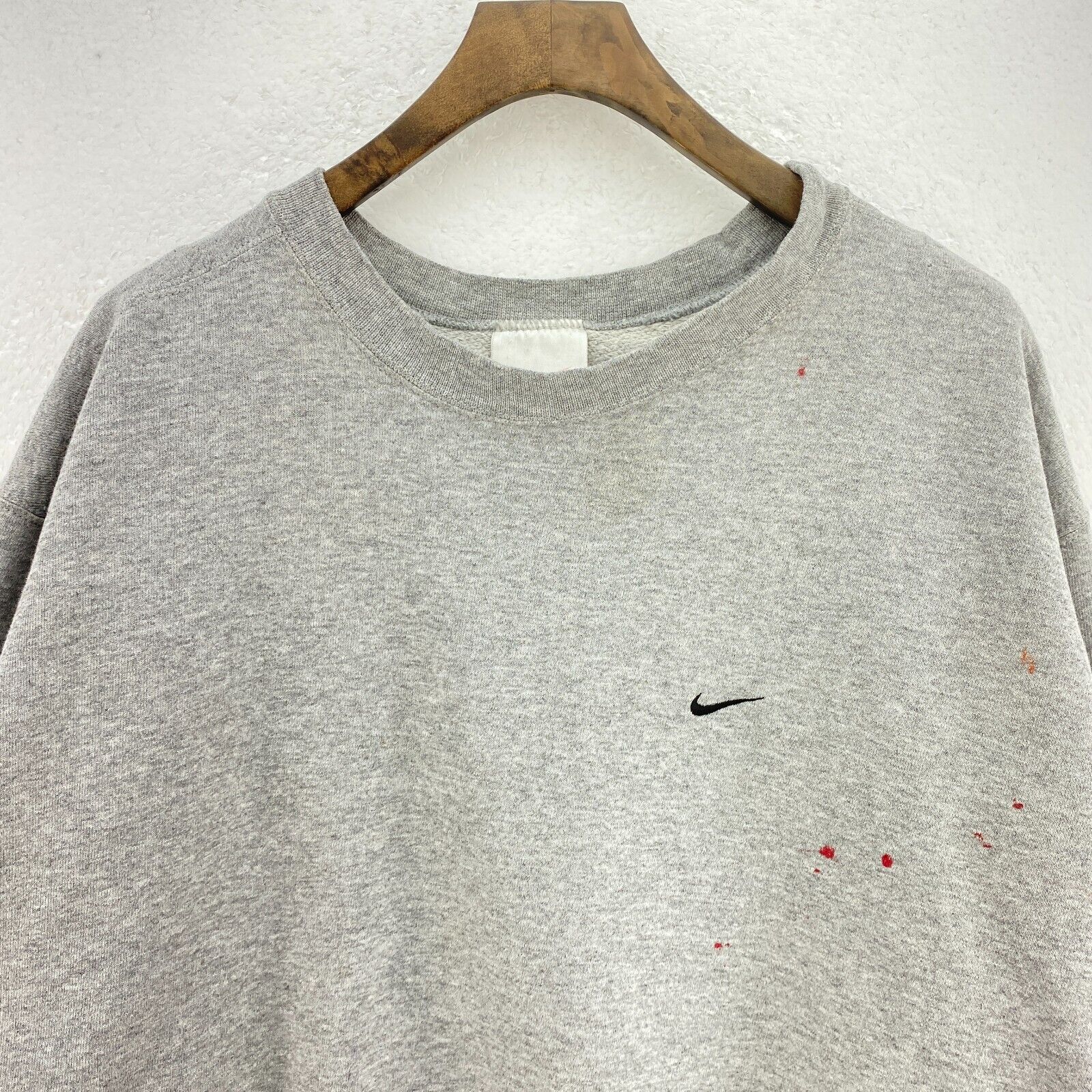 Nike Swoosh Embroidered Sweatshirt Size XL Gray Crewneck