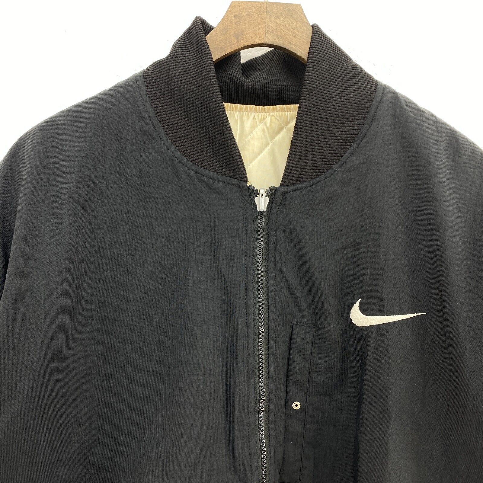 Nike Logo Embroidered Black Insulated Jacket Reversible Size M Full Zip Up
