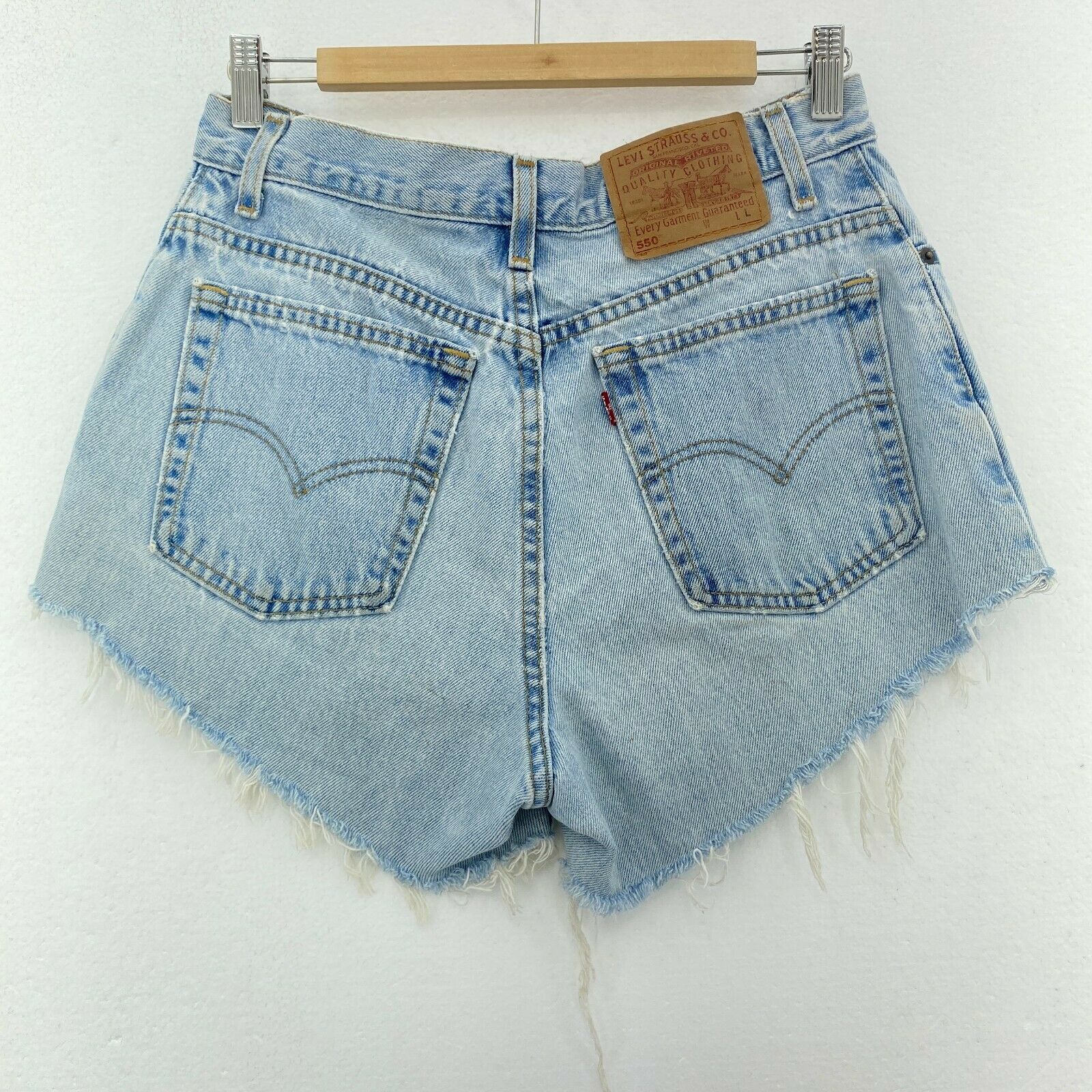 Levi's 550 Light Wash Blue Denim Shorts Size 12