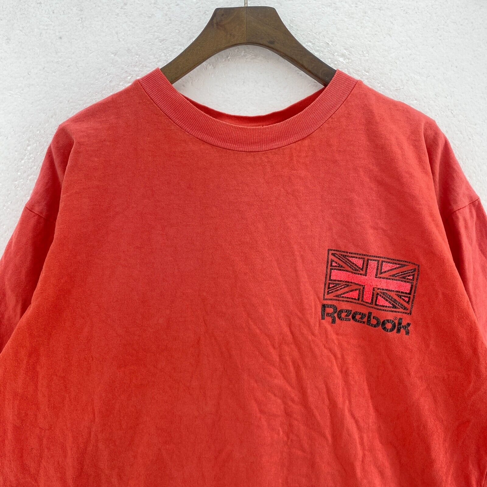 Vintage Reebok Flag Logo Red T-shirt Size M