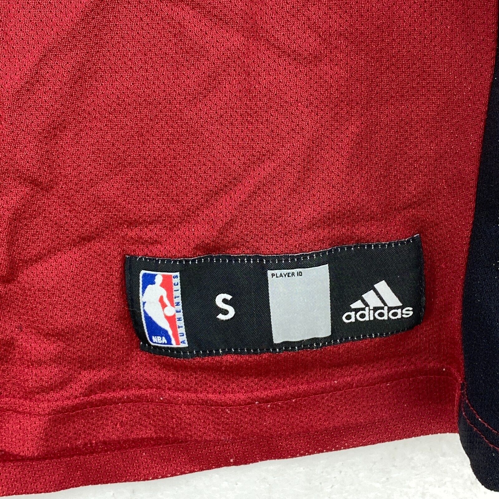 Vintage Miami Heat Shaq O` Neil Adidas NBA Red Jersey Size S