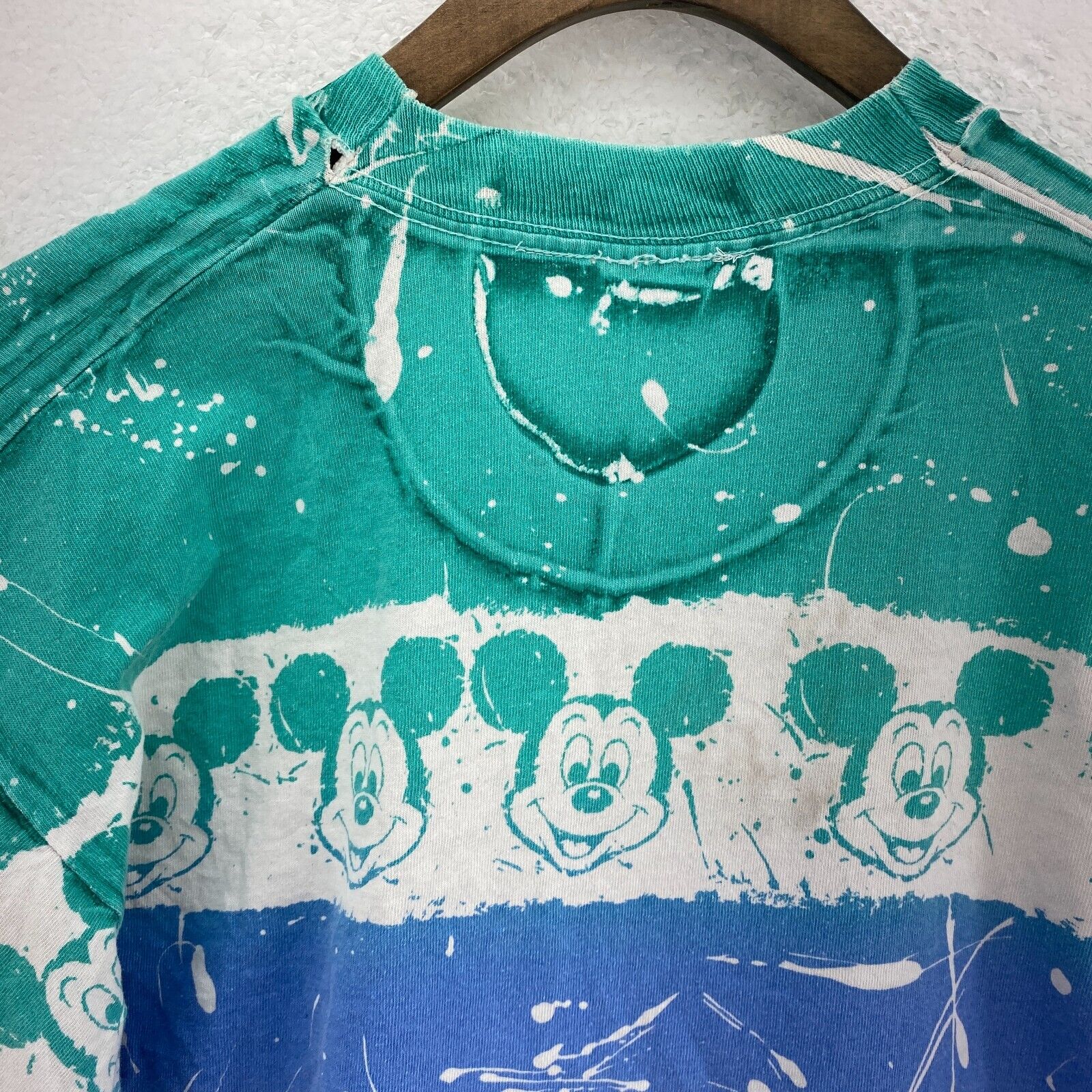 Mickey Mouse Disney All Over Print Green T-shirt Size M