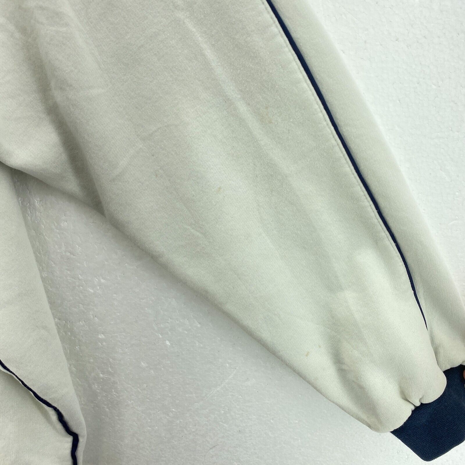 Nike Small Logo Embroidered White Jacket Size XL Full Zip Up