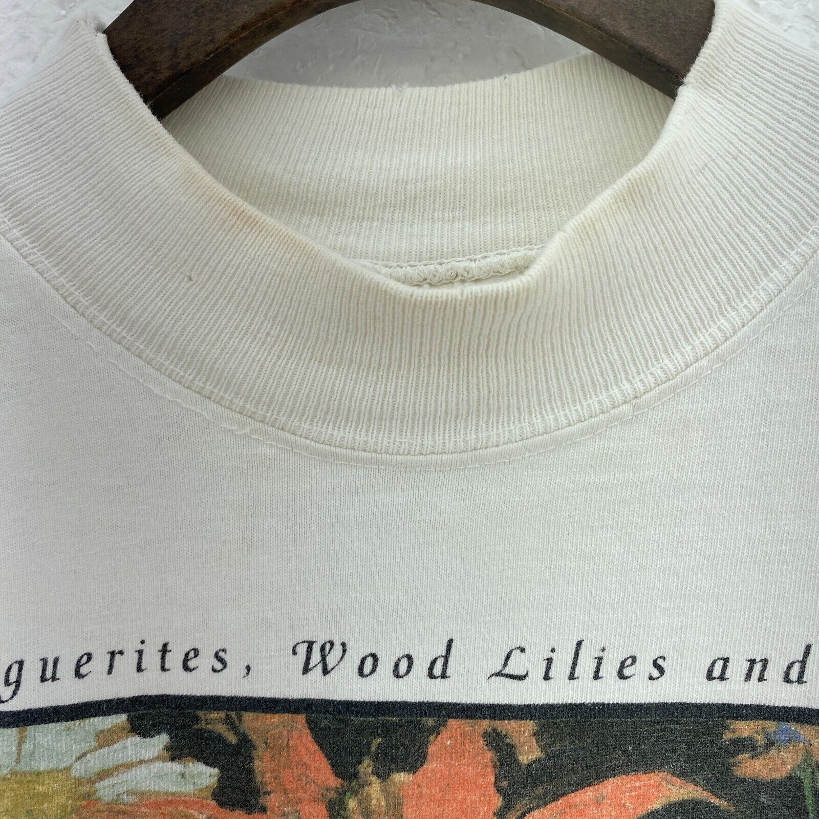 Thom Thomson Ontario Art Gallery Wood Lilies White Long Sleeve T-shirt Size S