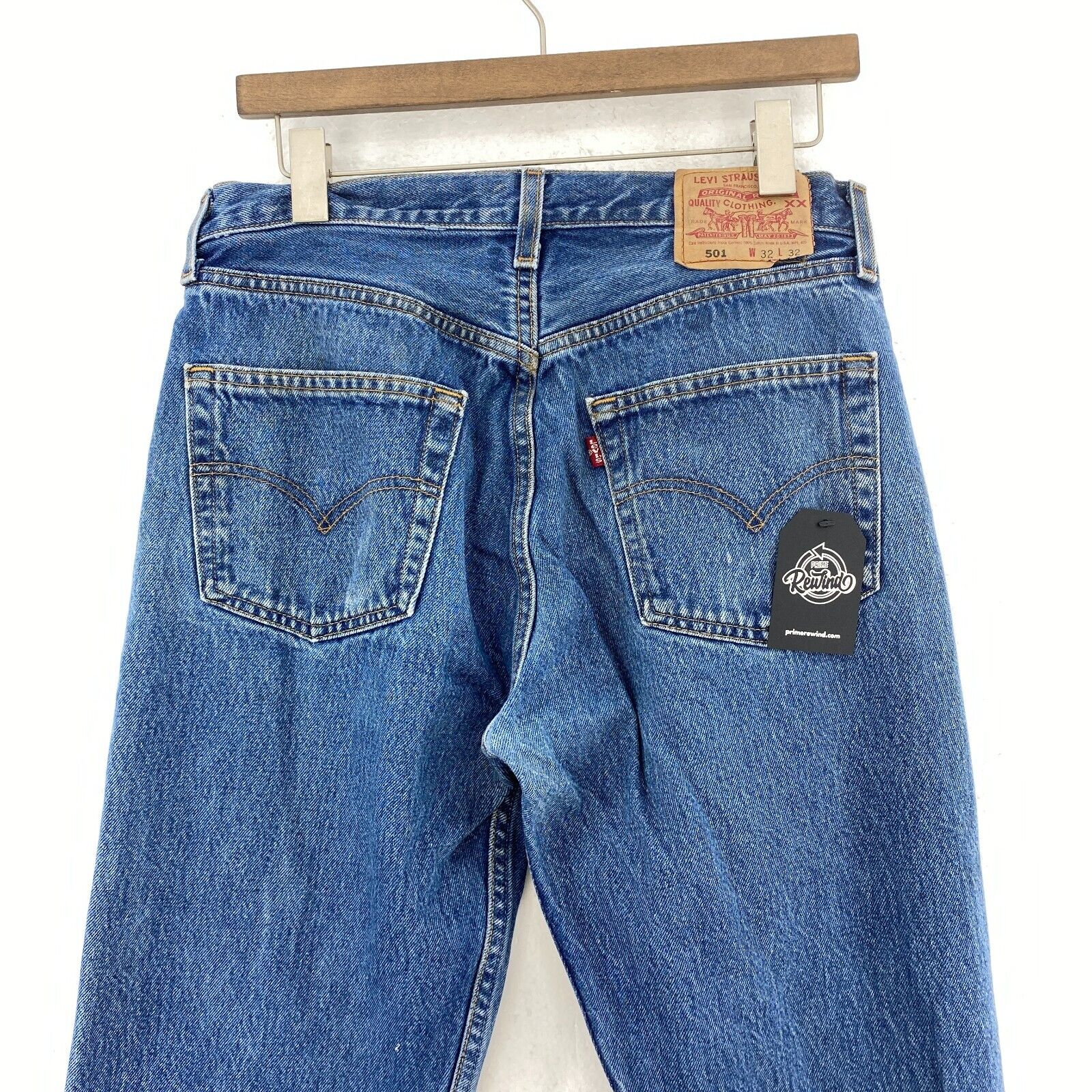 Levi's 501 Medium Wash Blue Denim Straight Jeans Size 32 Women's