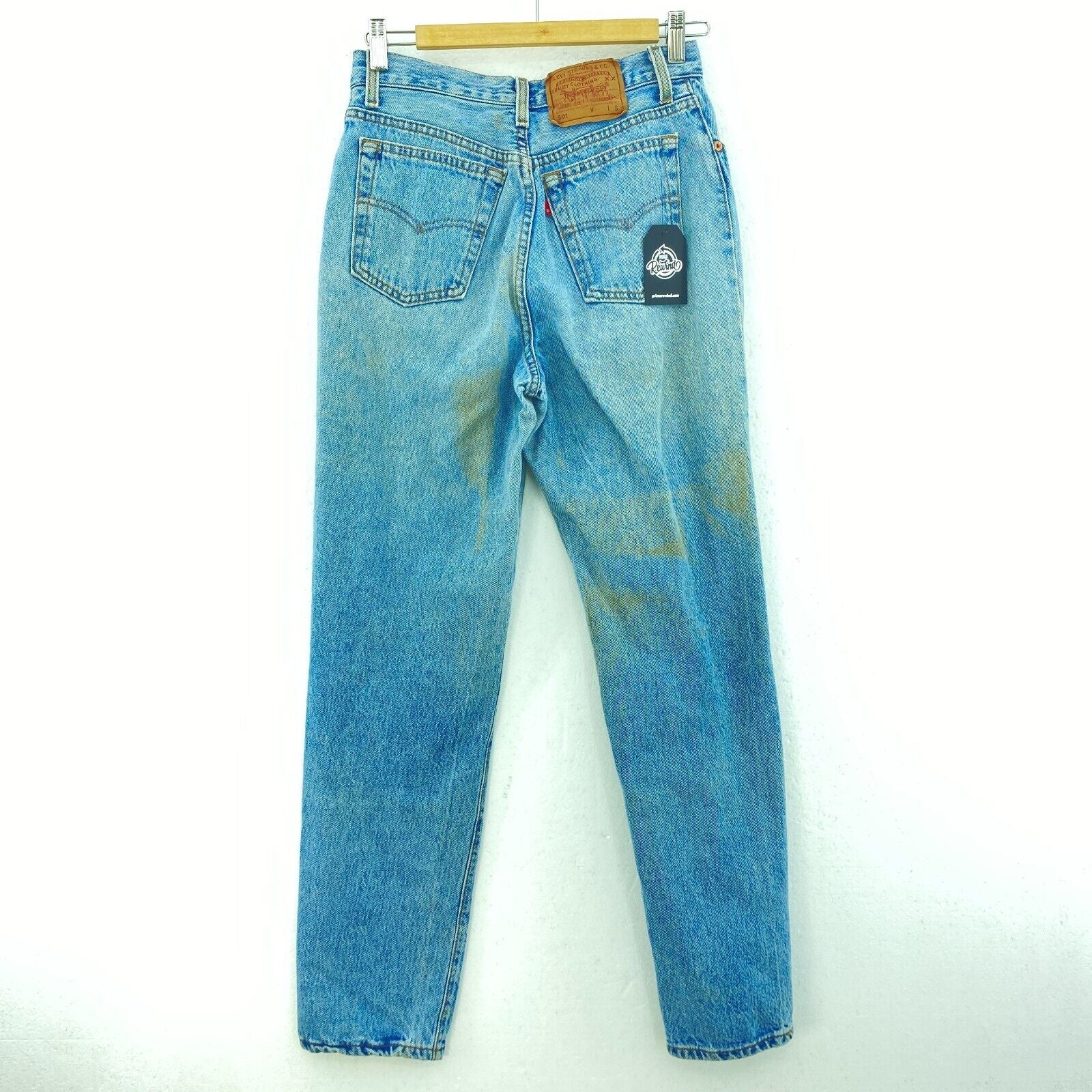 Levi's 501 Light Wash Blue Denim Straight Jeans Size 28 Women's