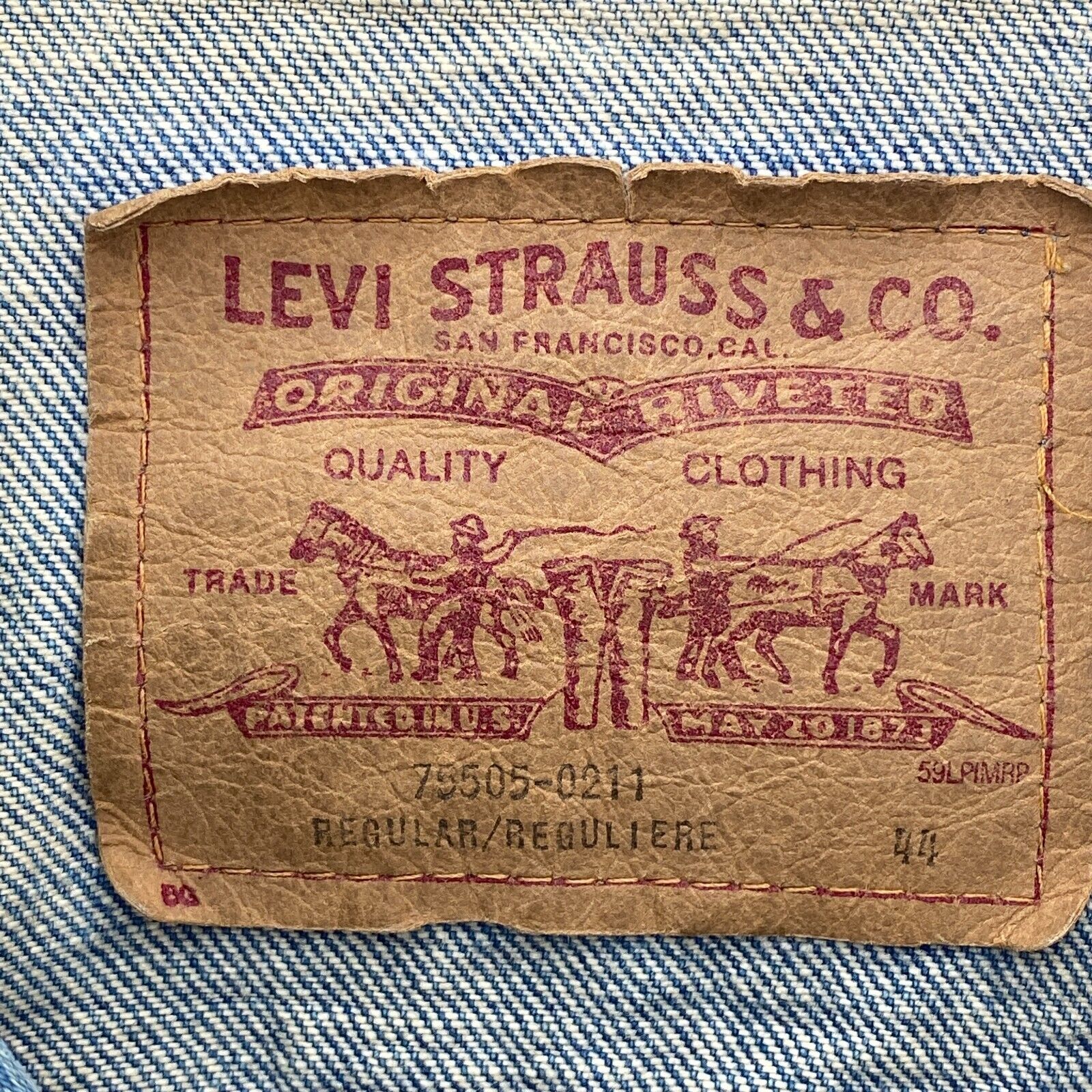 Levi Strauss Button Up Medium Wash Blue Denim Jacket Size 44 Regular