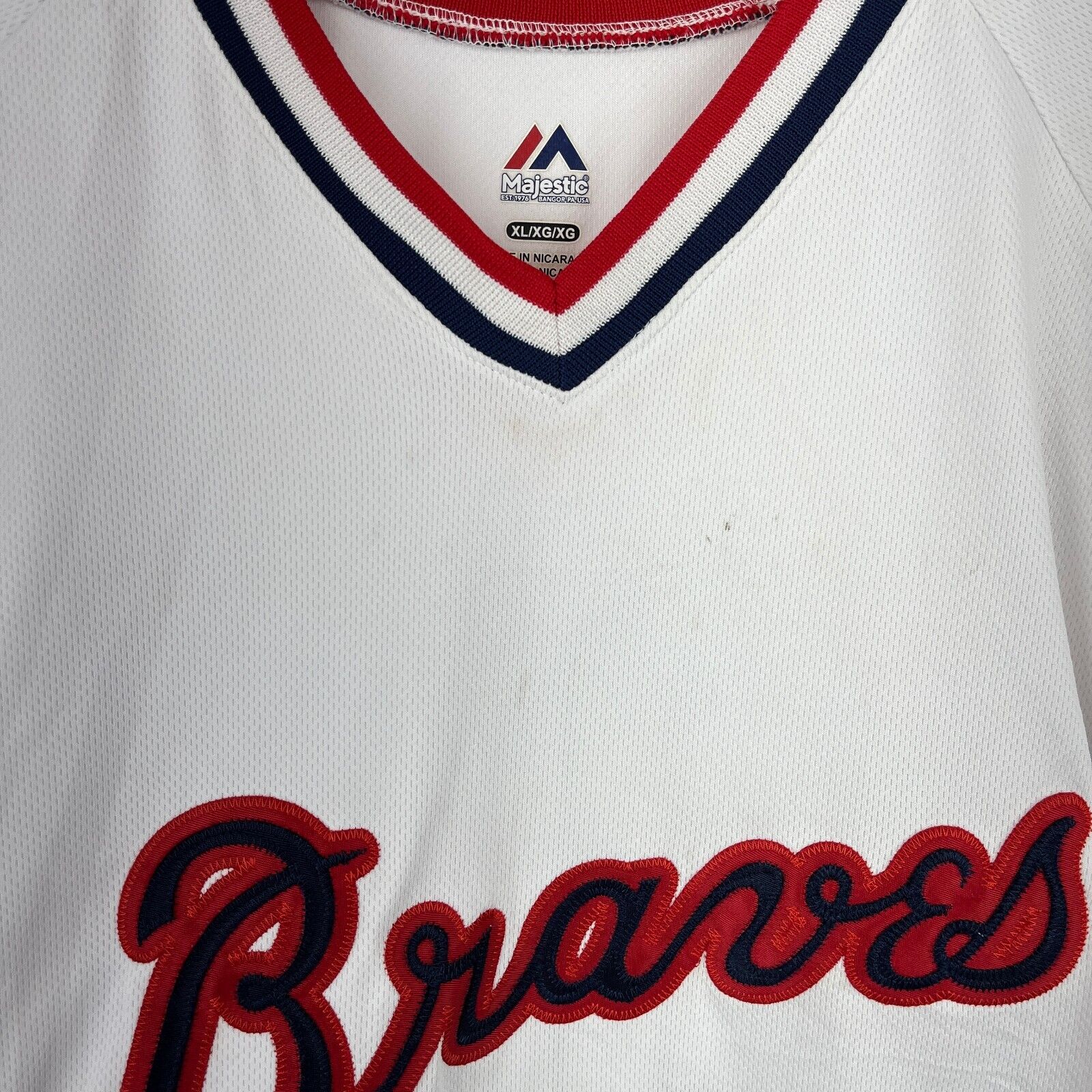 Vintage Atlanta Braves V-Neck #37 White Jersey Size XL