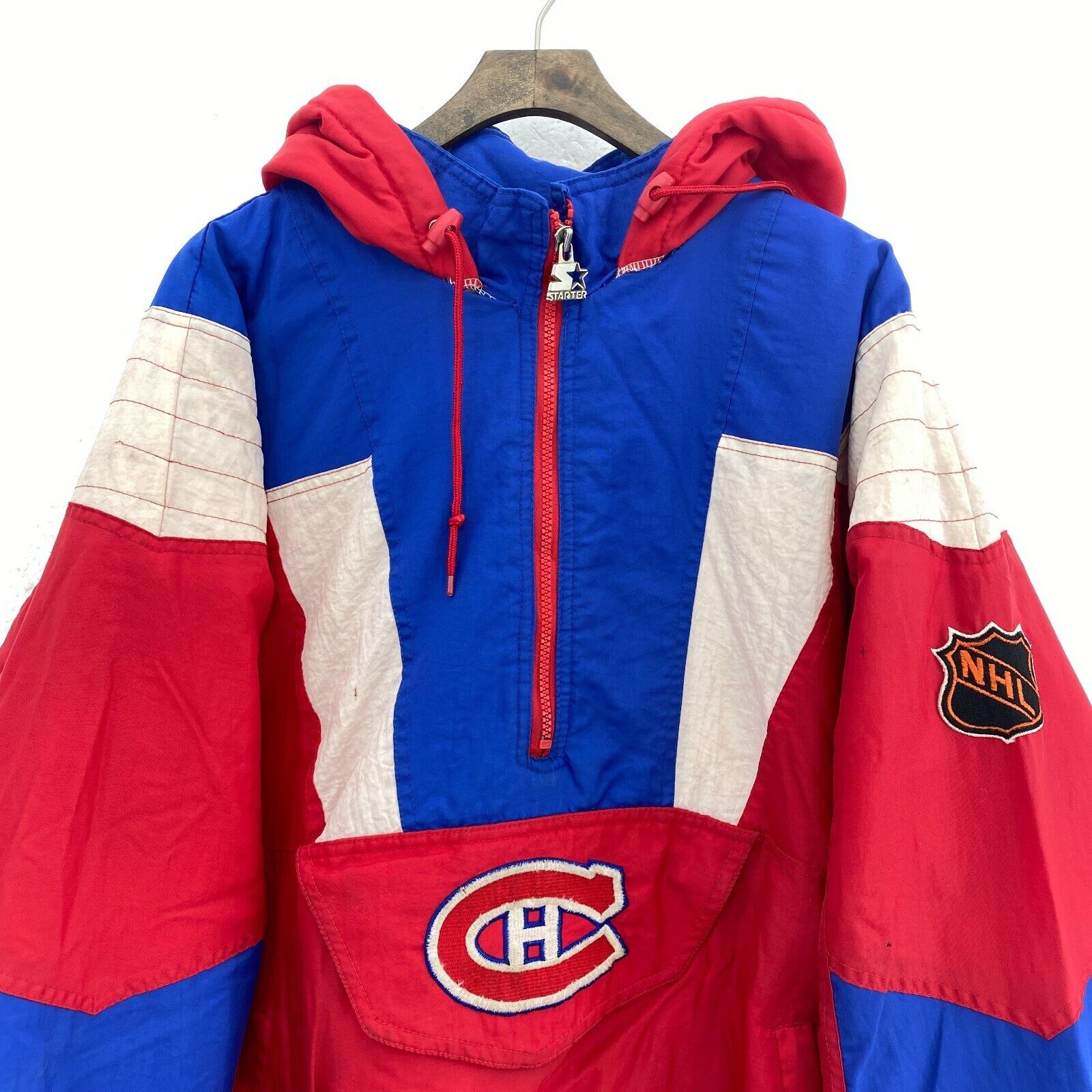 The Montreal Canadiens NHL Starter Quarter Zip Insulated Red Jacket Size L