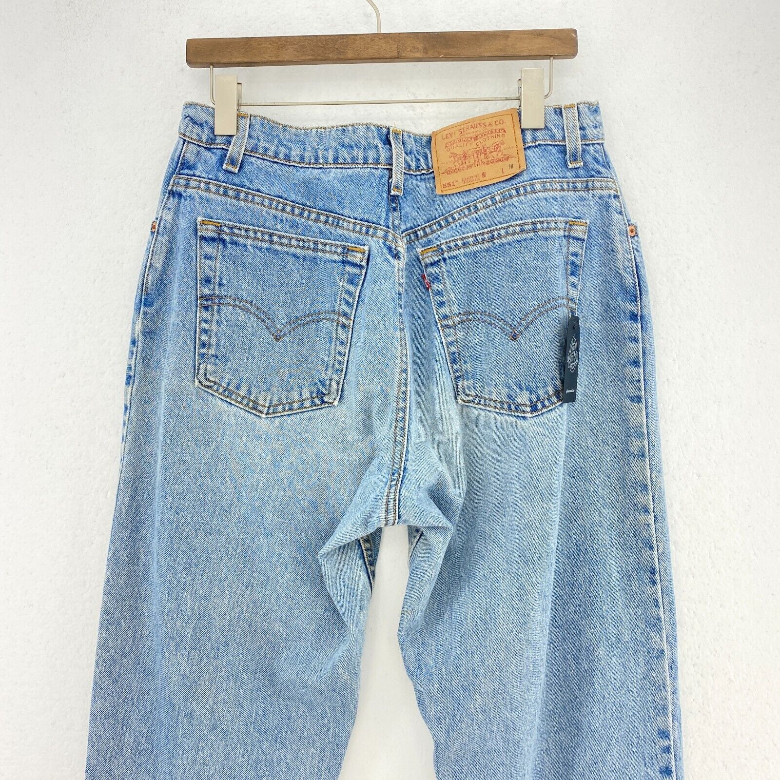 Levi's 551 Light Wash Blue Denim Tapered Jeans Size 34 Women's