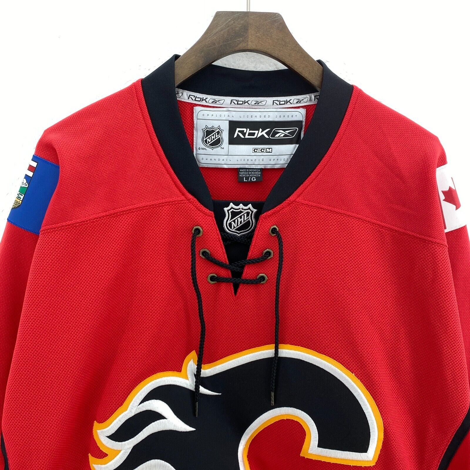 Authentic Calgary Flames Red Reebok NHL Jersey Size L