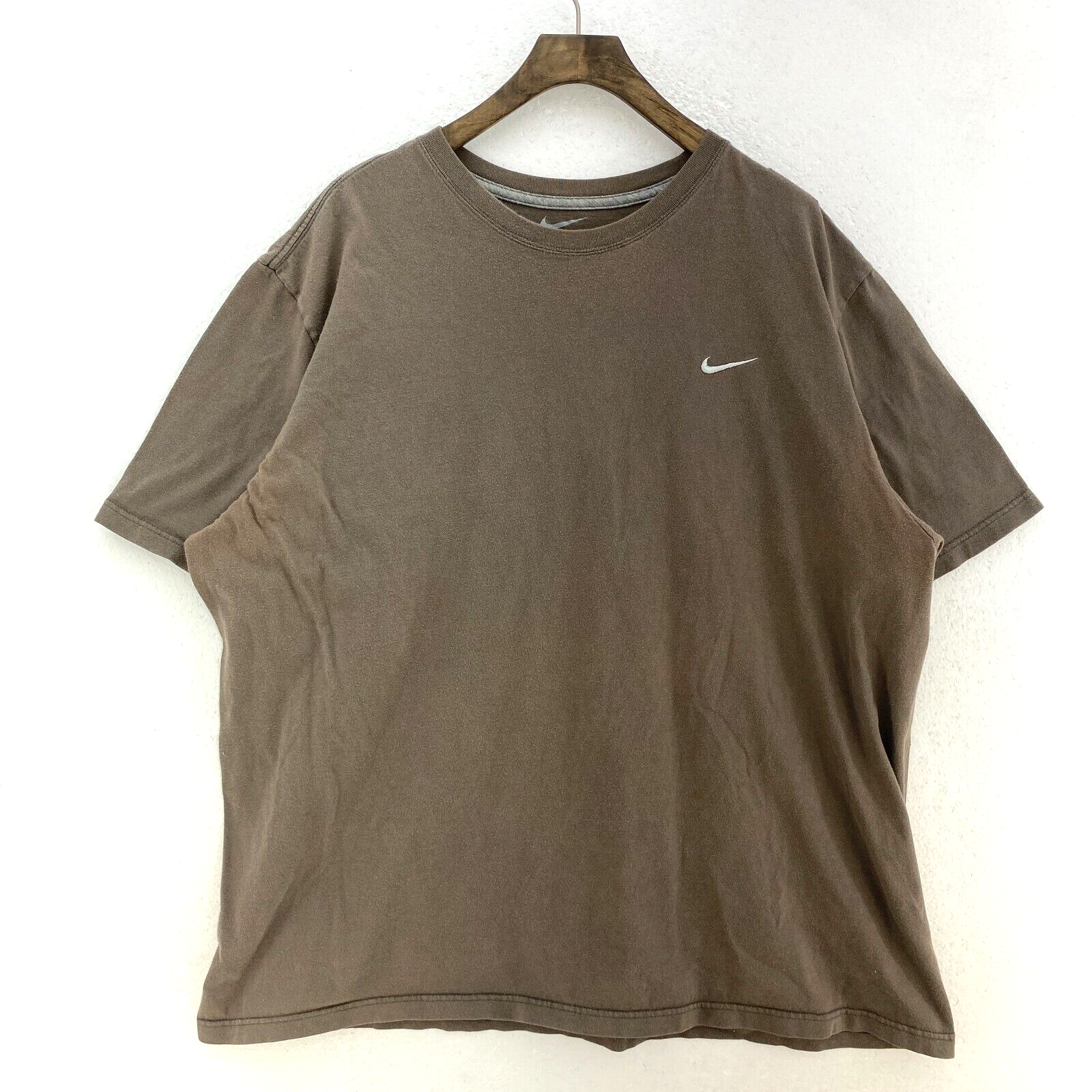 Nike Swoosh Logo Embroidered T-shirt Size XXL Earthtone Green